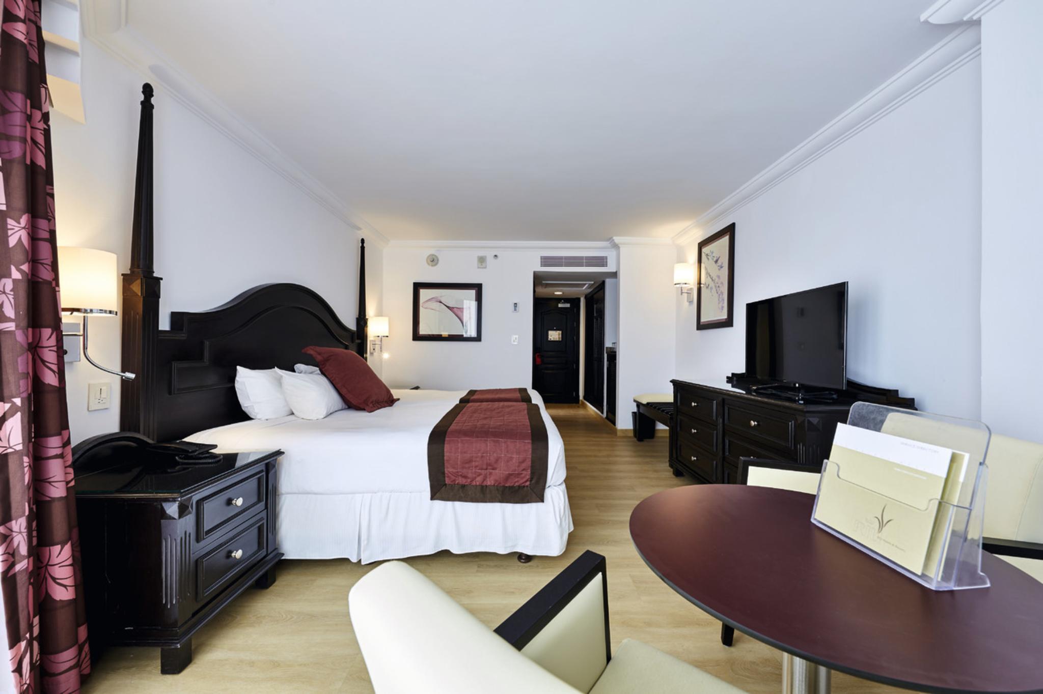 hotel-thumb
