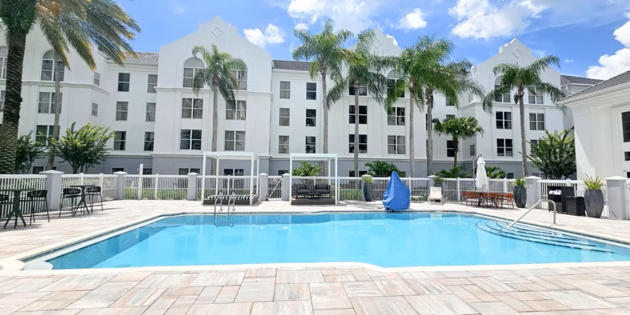 hotel-thumb