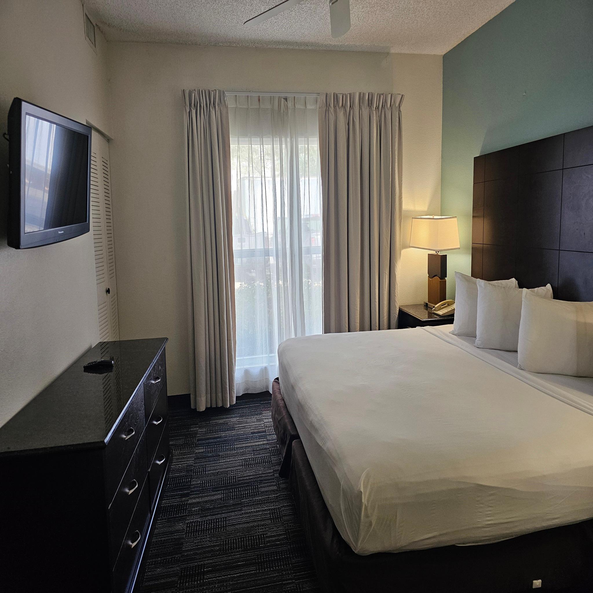 hotel-thumb