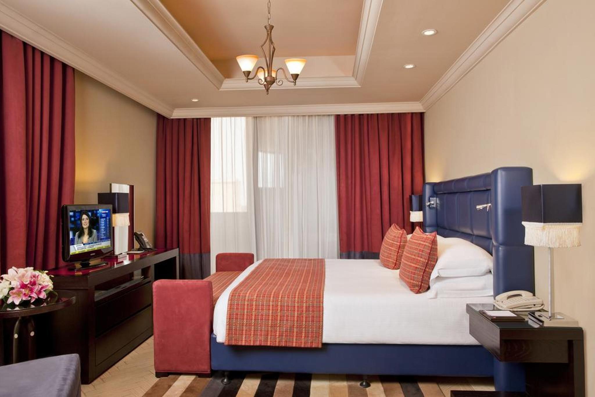 hotel-thumb