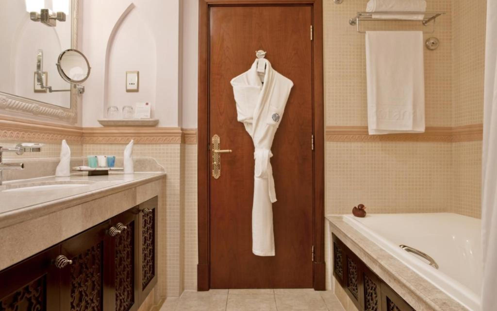 hotel-thumb
