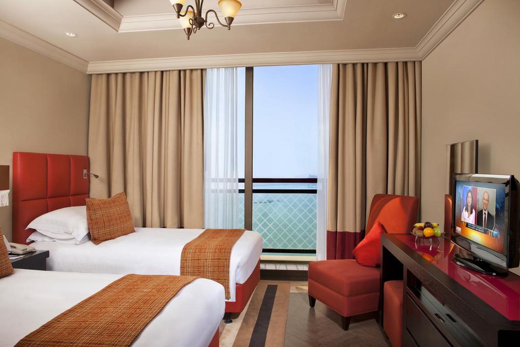 hotel-thumb