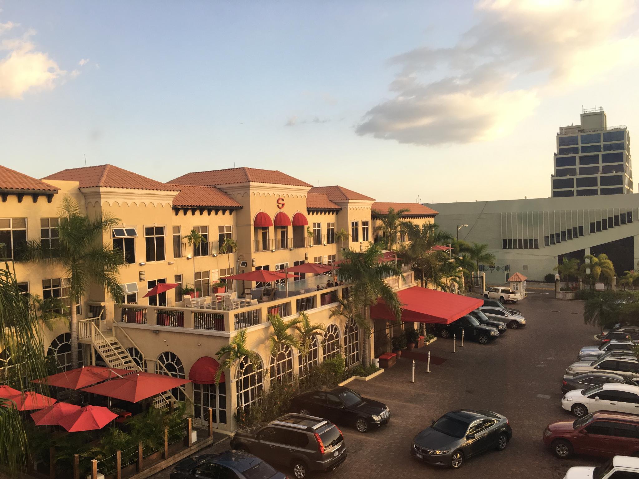 hotel-thumb