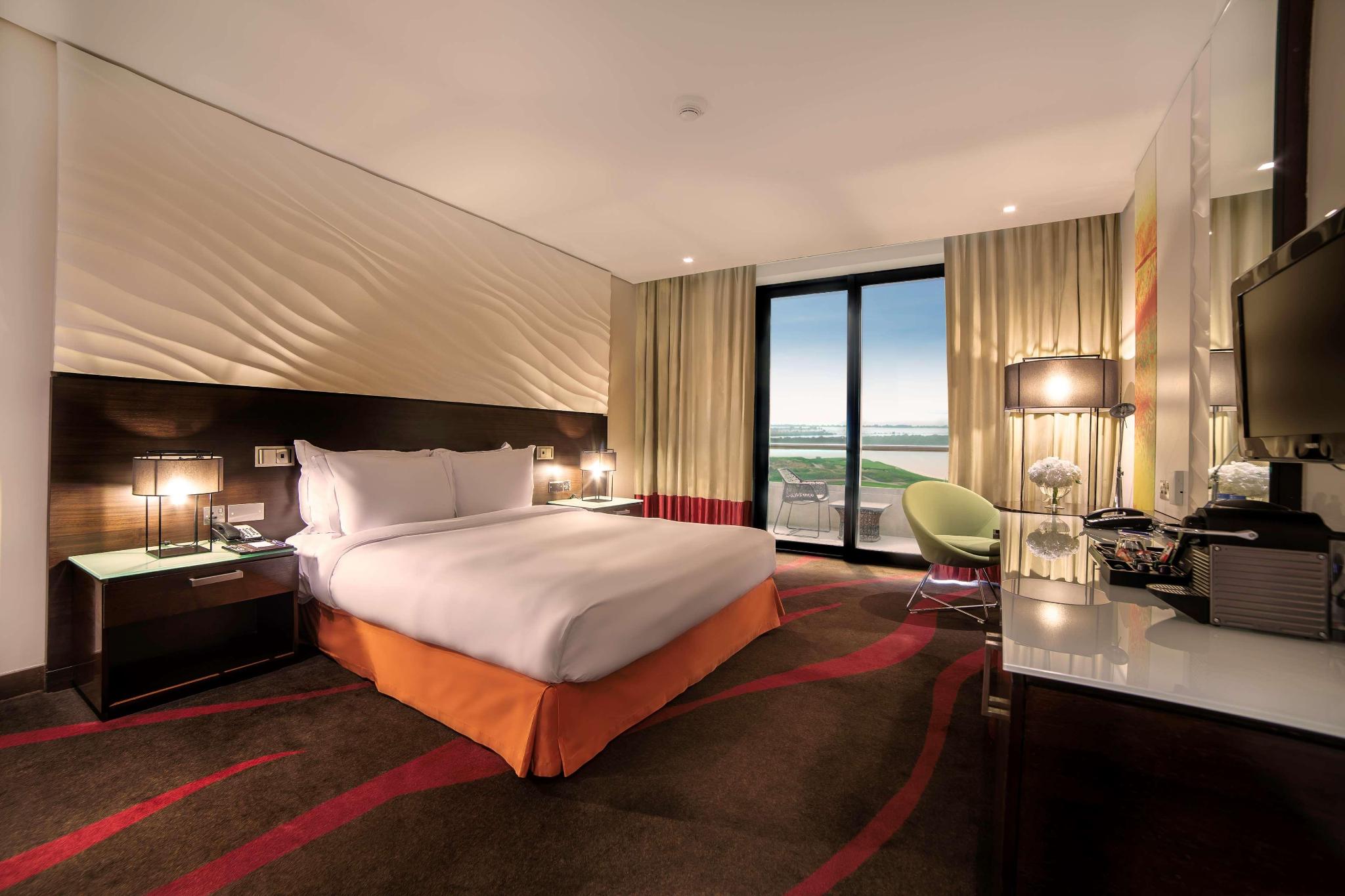 hotel-thumb