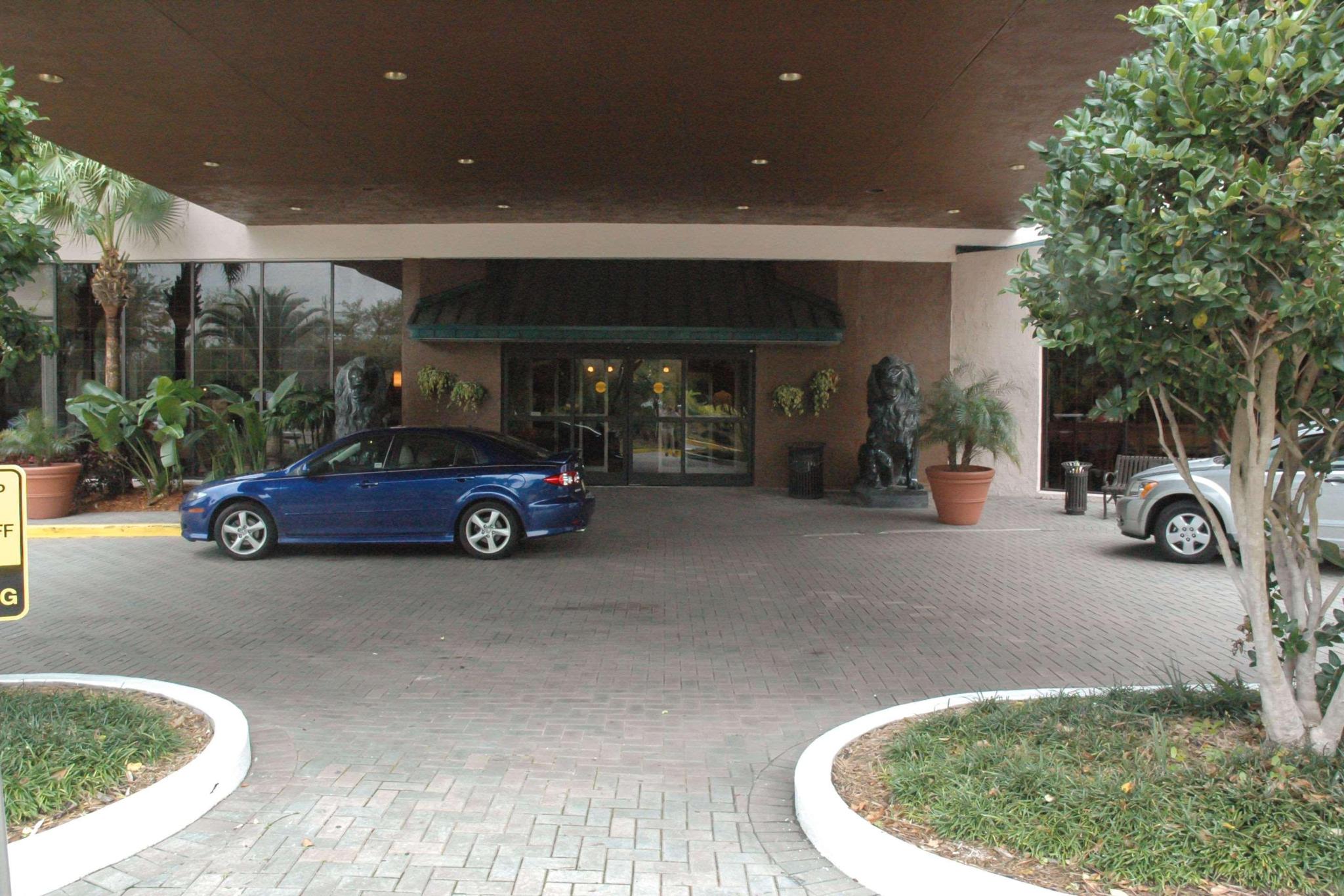 hotel-thumb