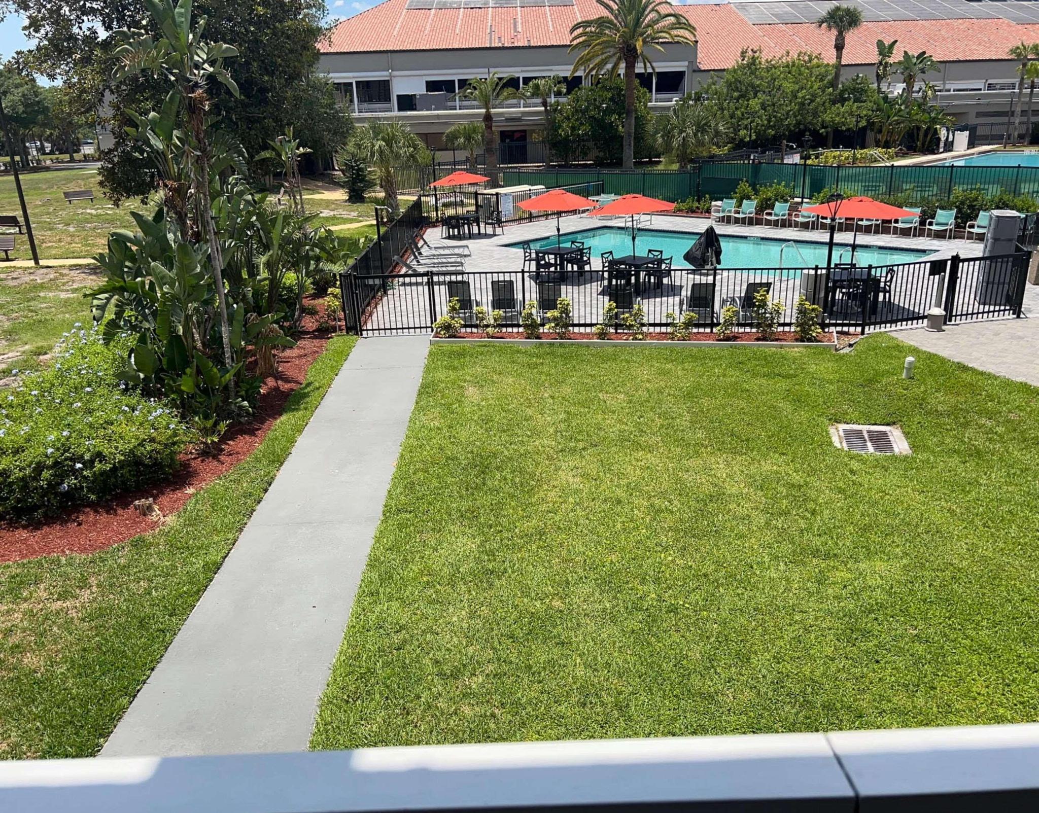 hotel-thumb