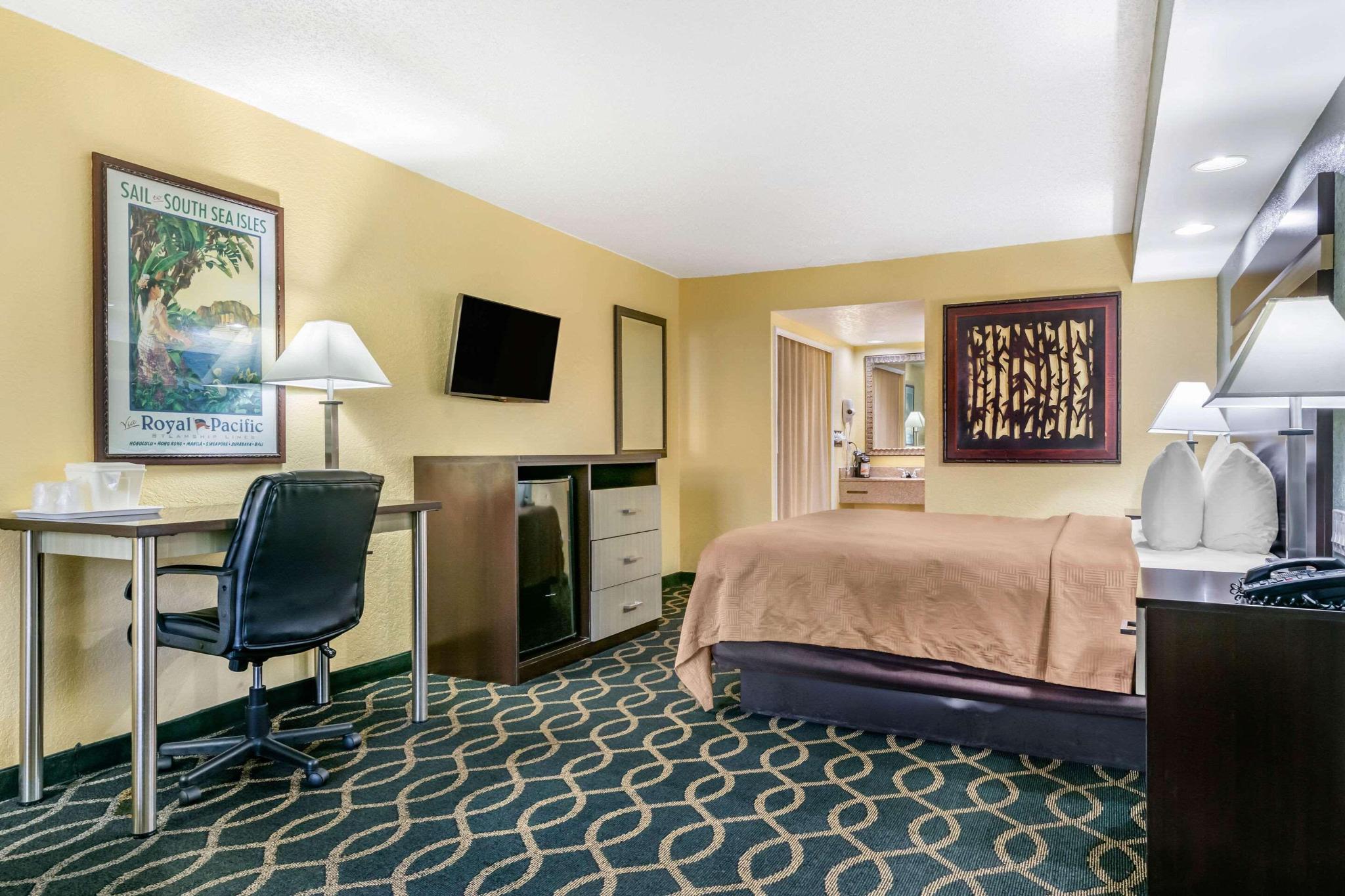 hotel-thumb