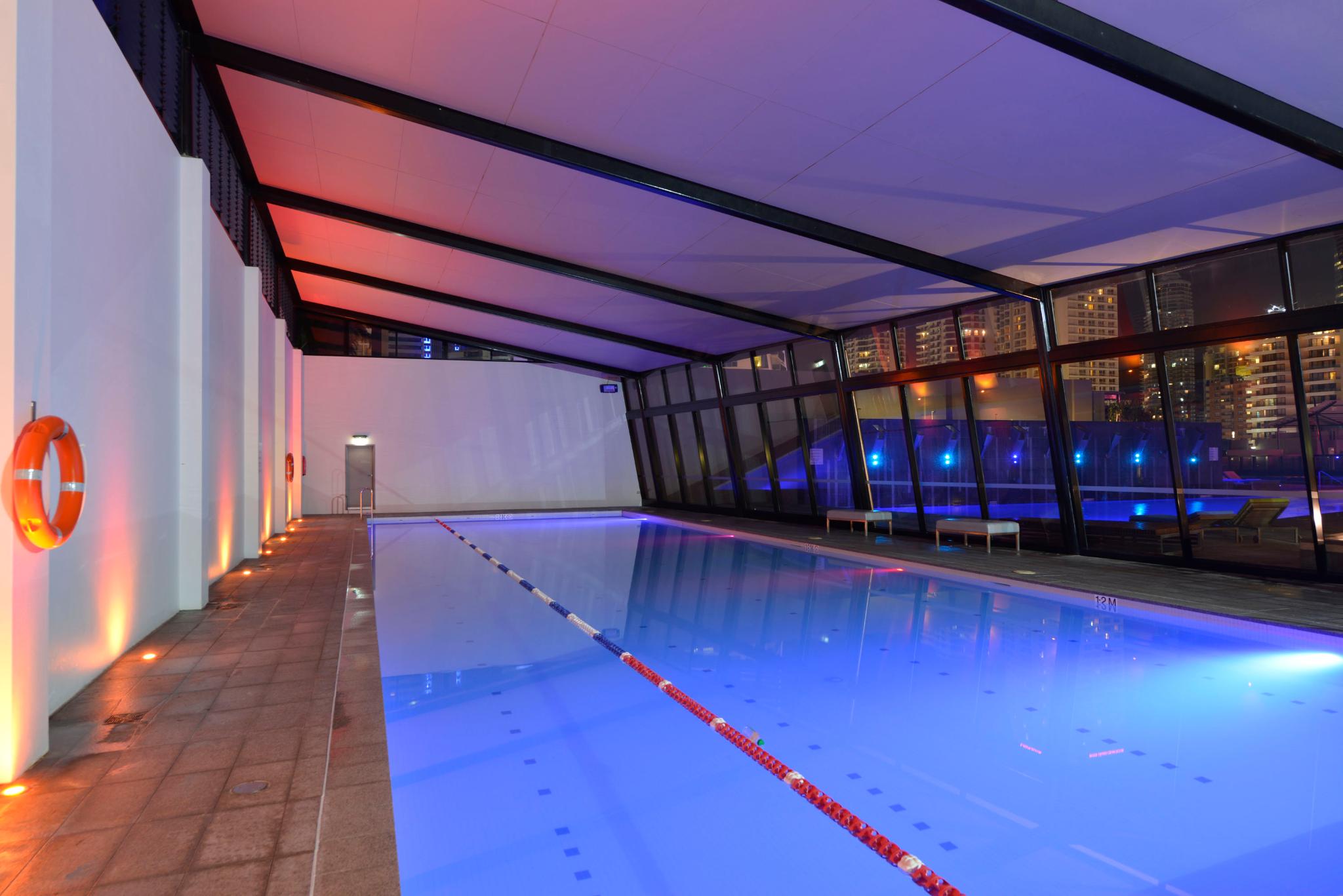 Mantra Circle on Cavill en Gold