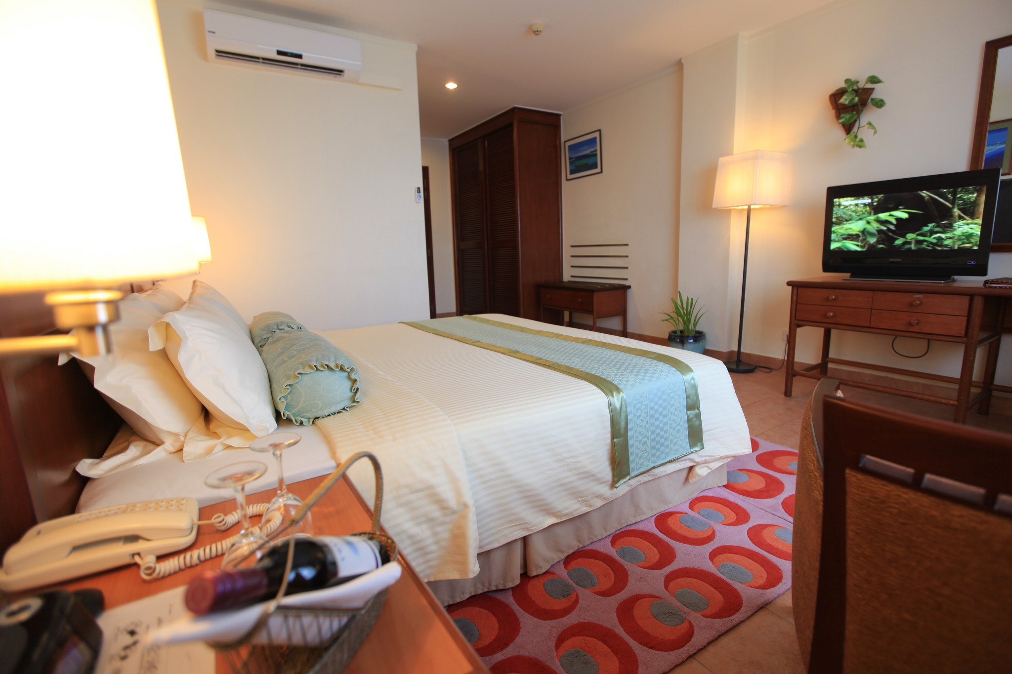 hotel-thumb
