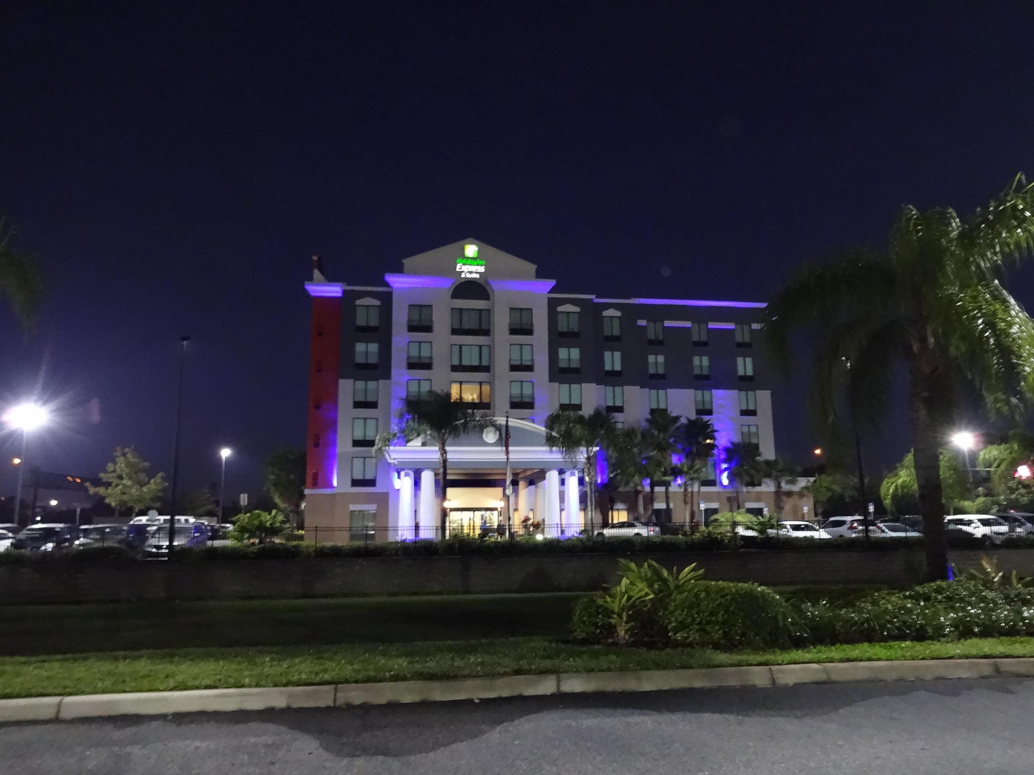 hotel-thumb