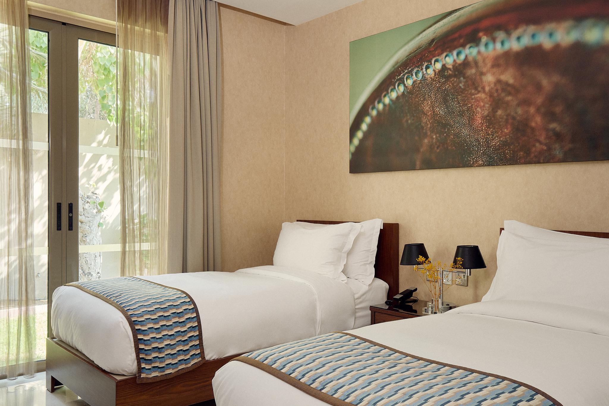 hotel-thumb