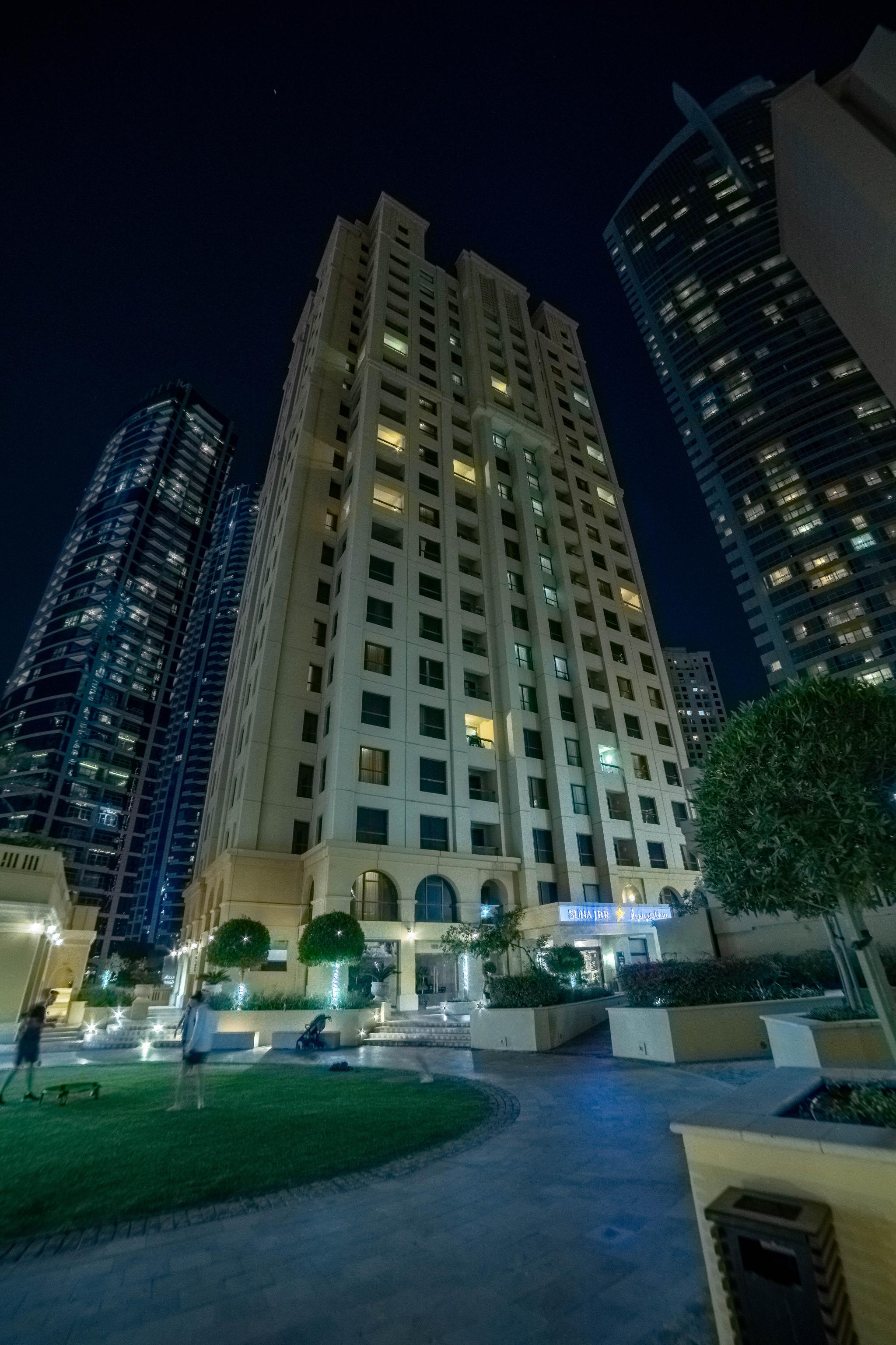 hotel-thumb