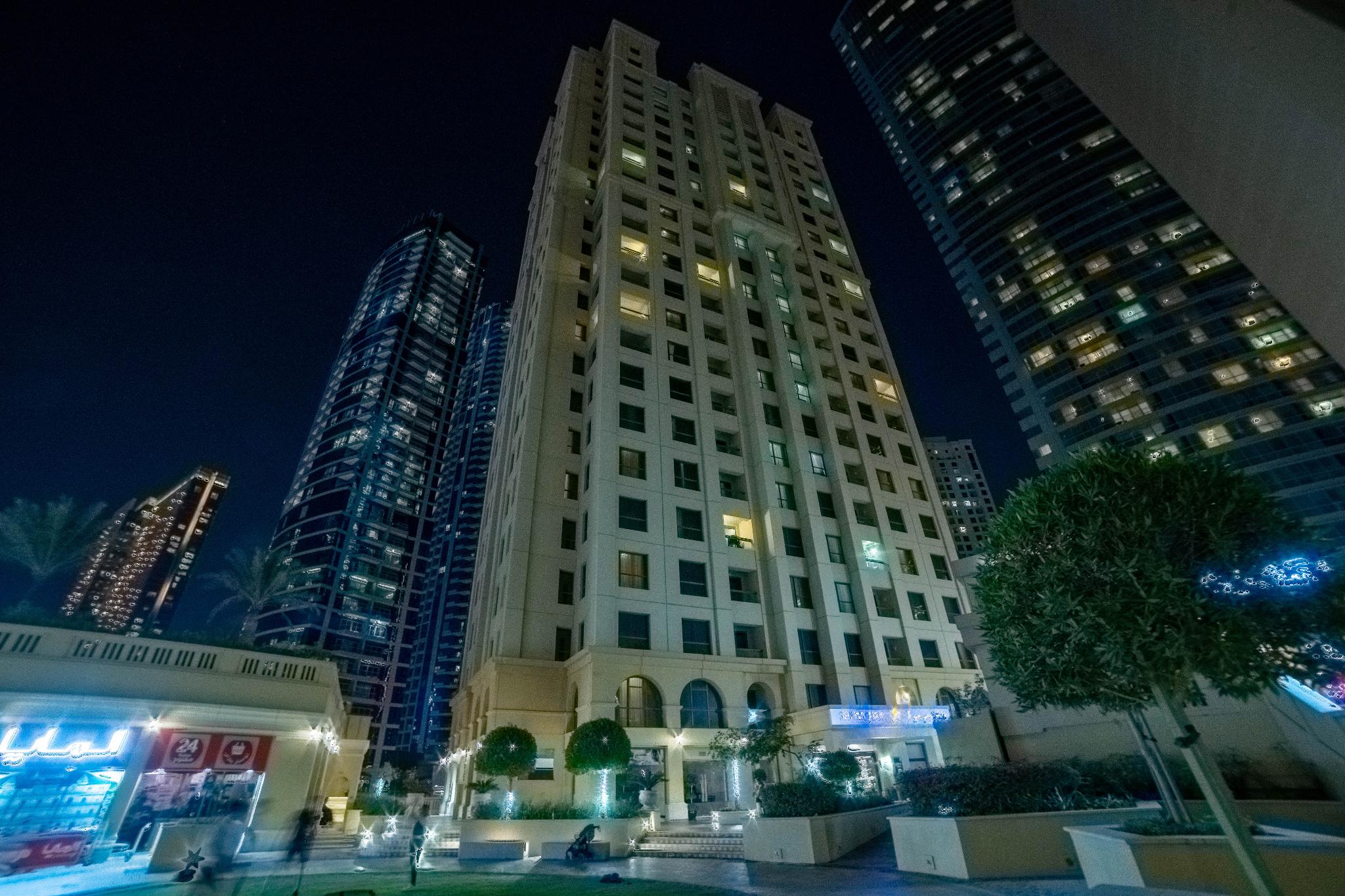hotel-thumb