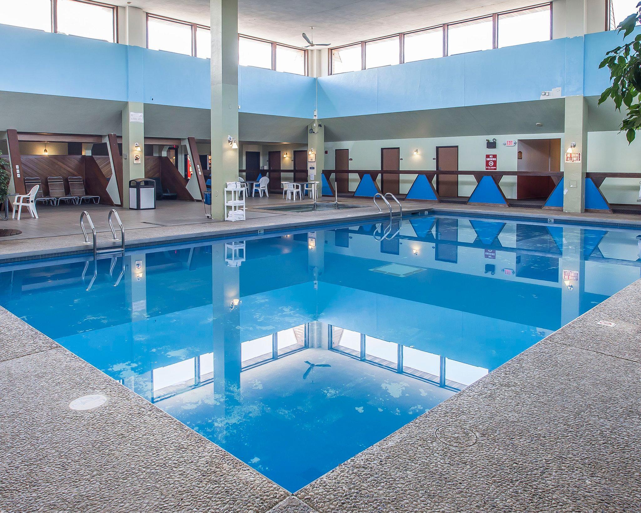 Econo Lodge Inn & Suites en Eau Claire (y alrededores)