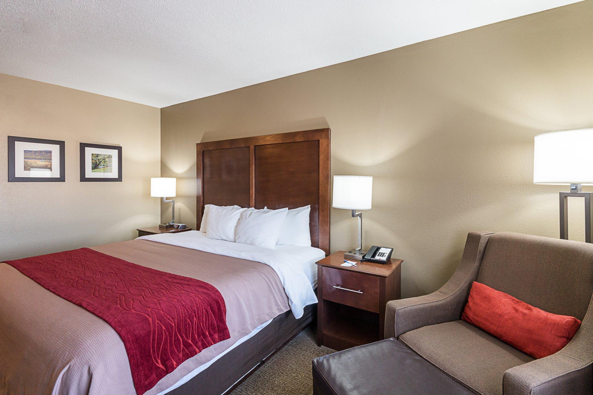 Comfort Inn en South Point | BestDay.com