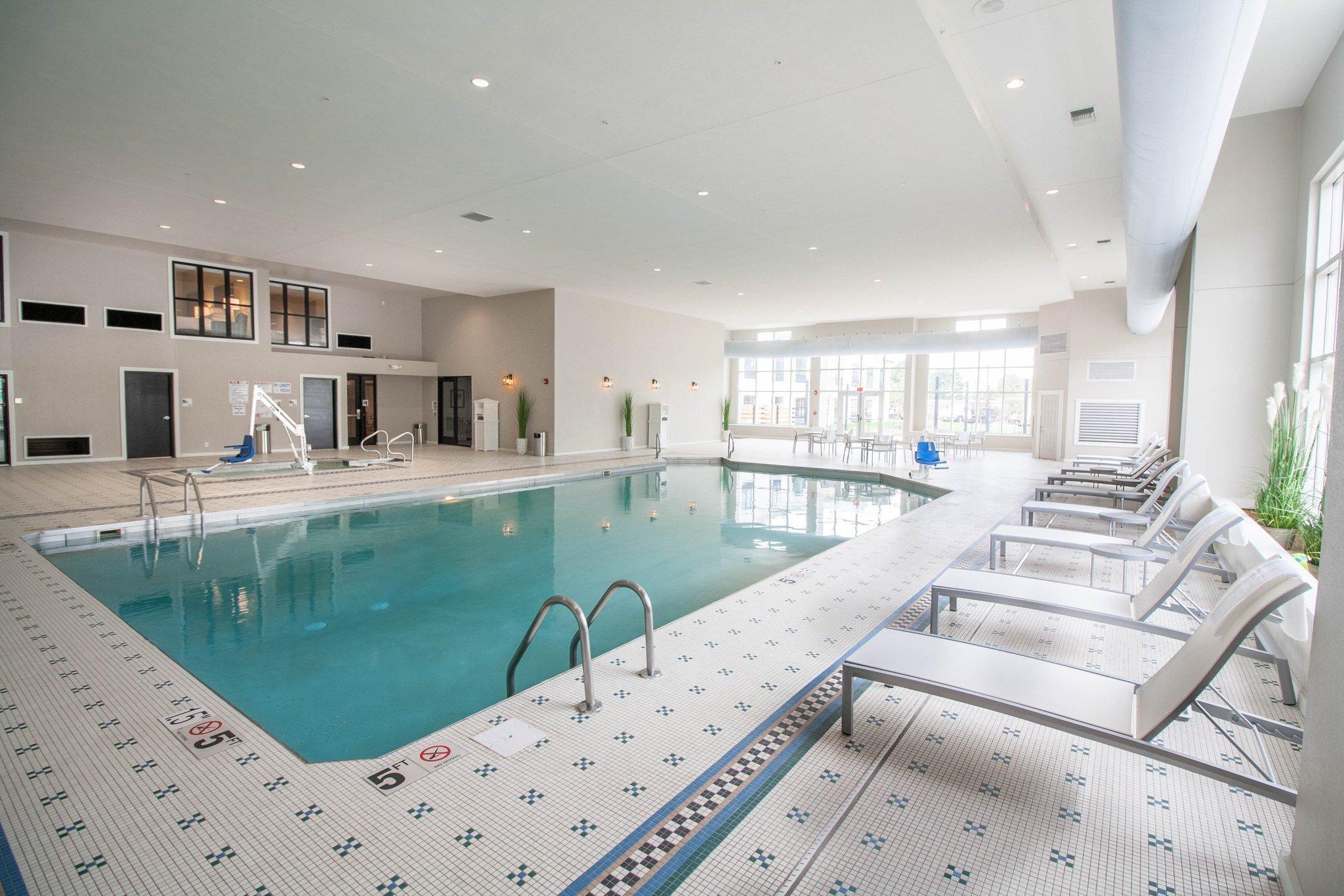 Hotel Renovo en West Des Moines