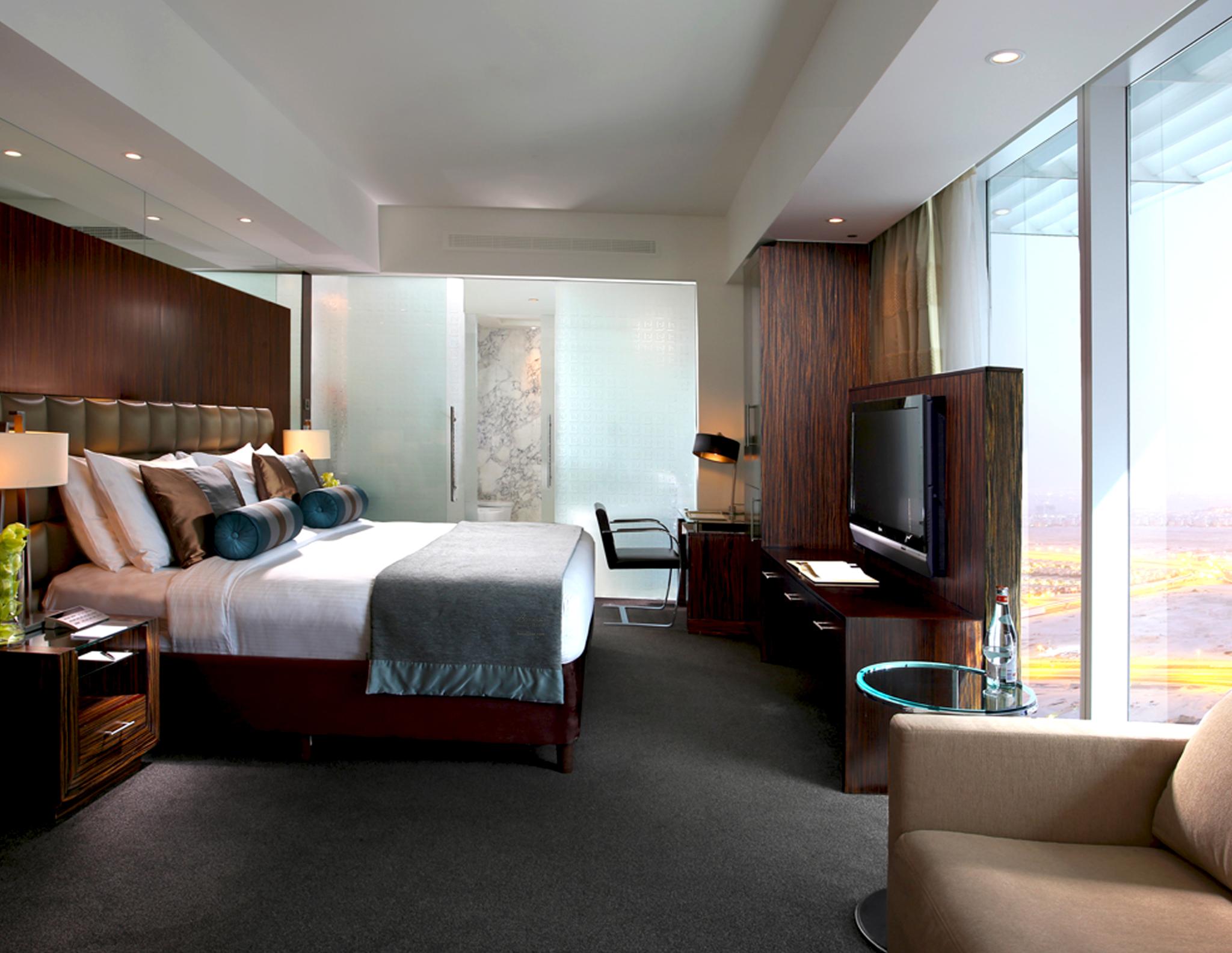 hotel-thumb