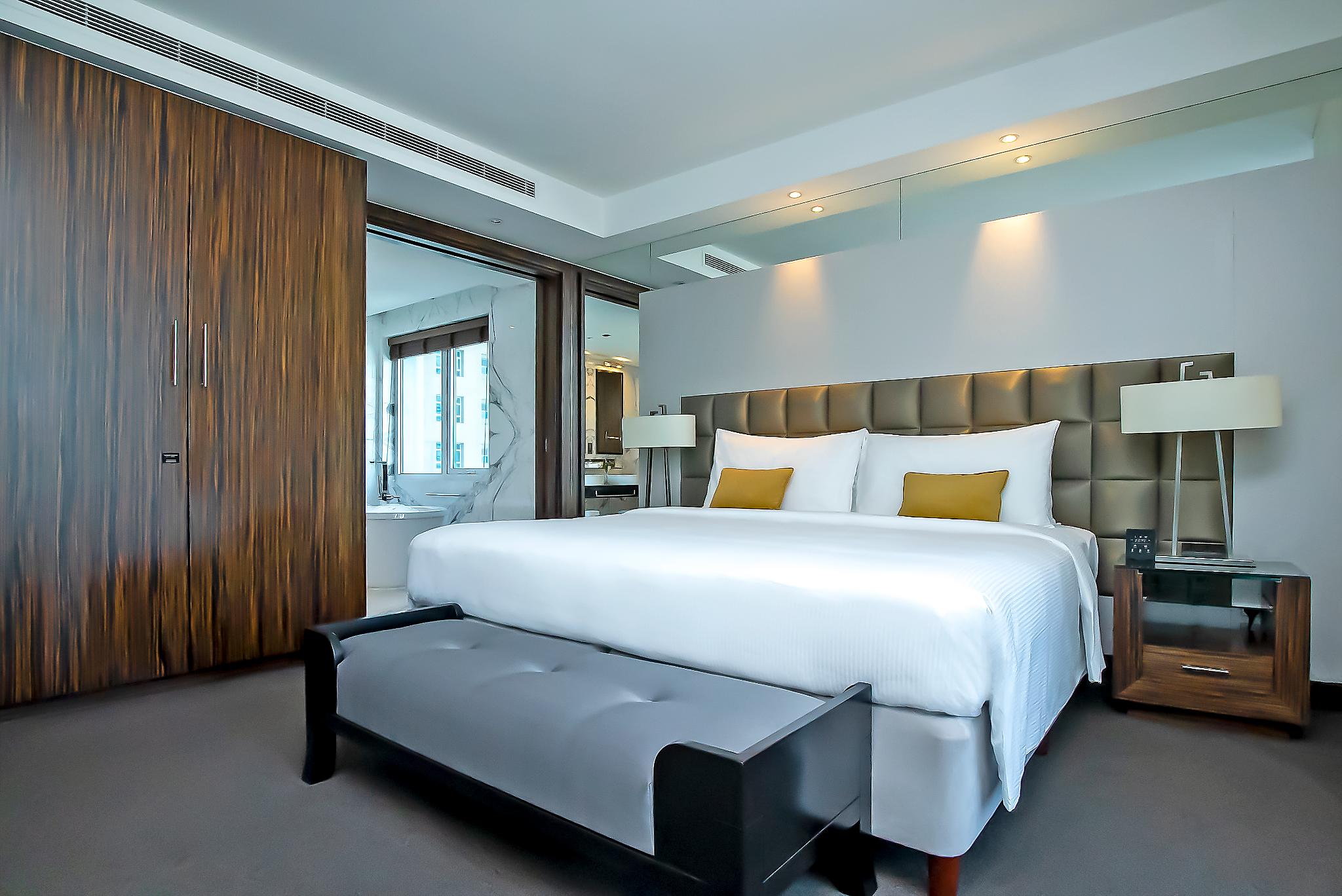 hotel-thumb