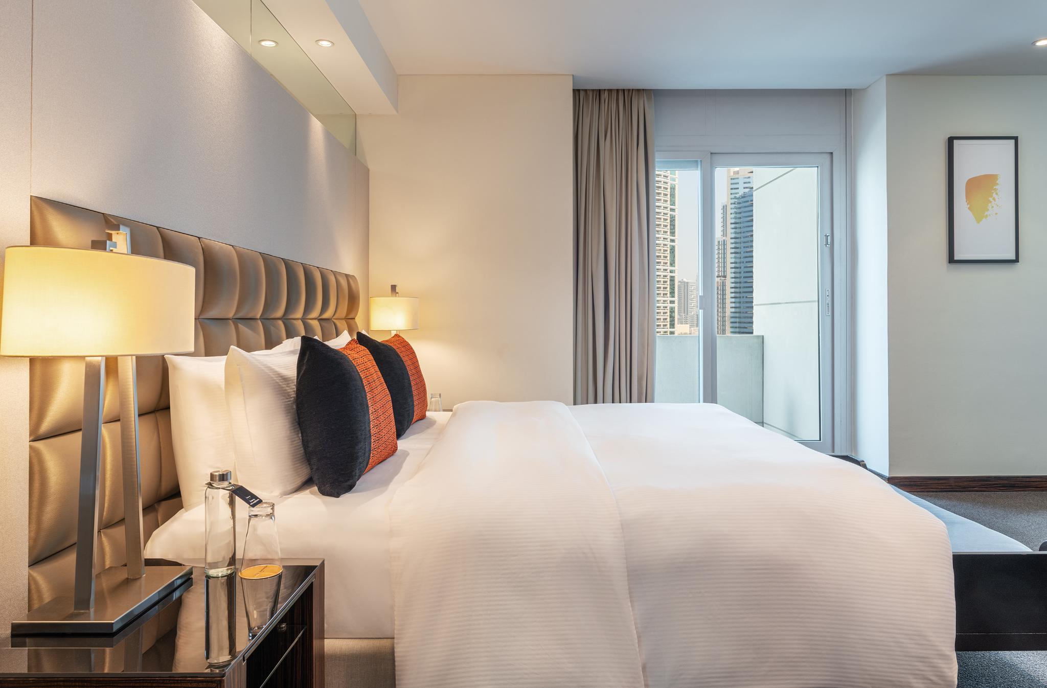hotel-thumb