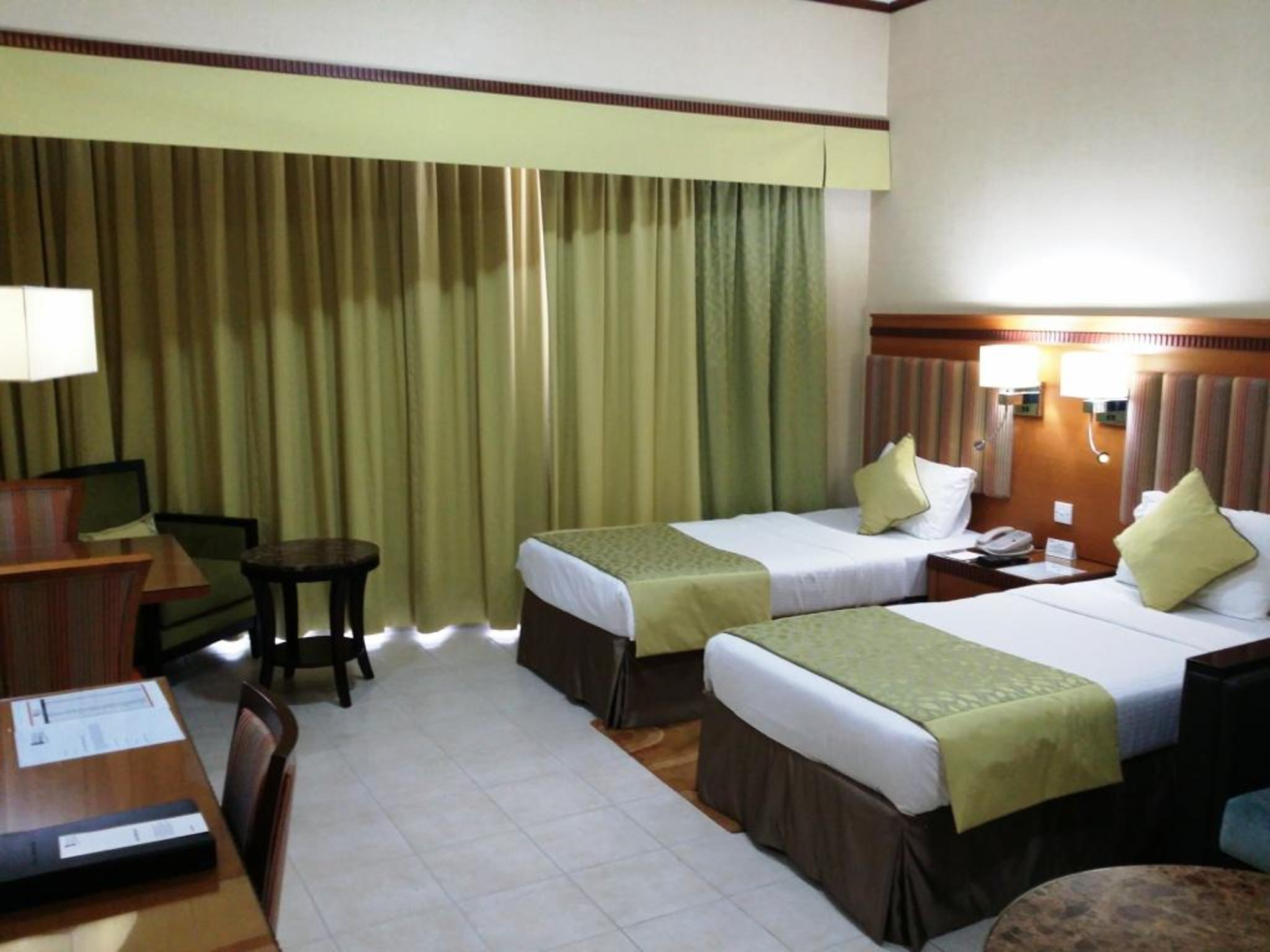 hotel-thumb