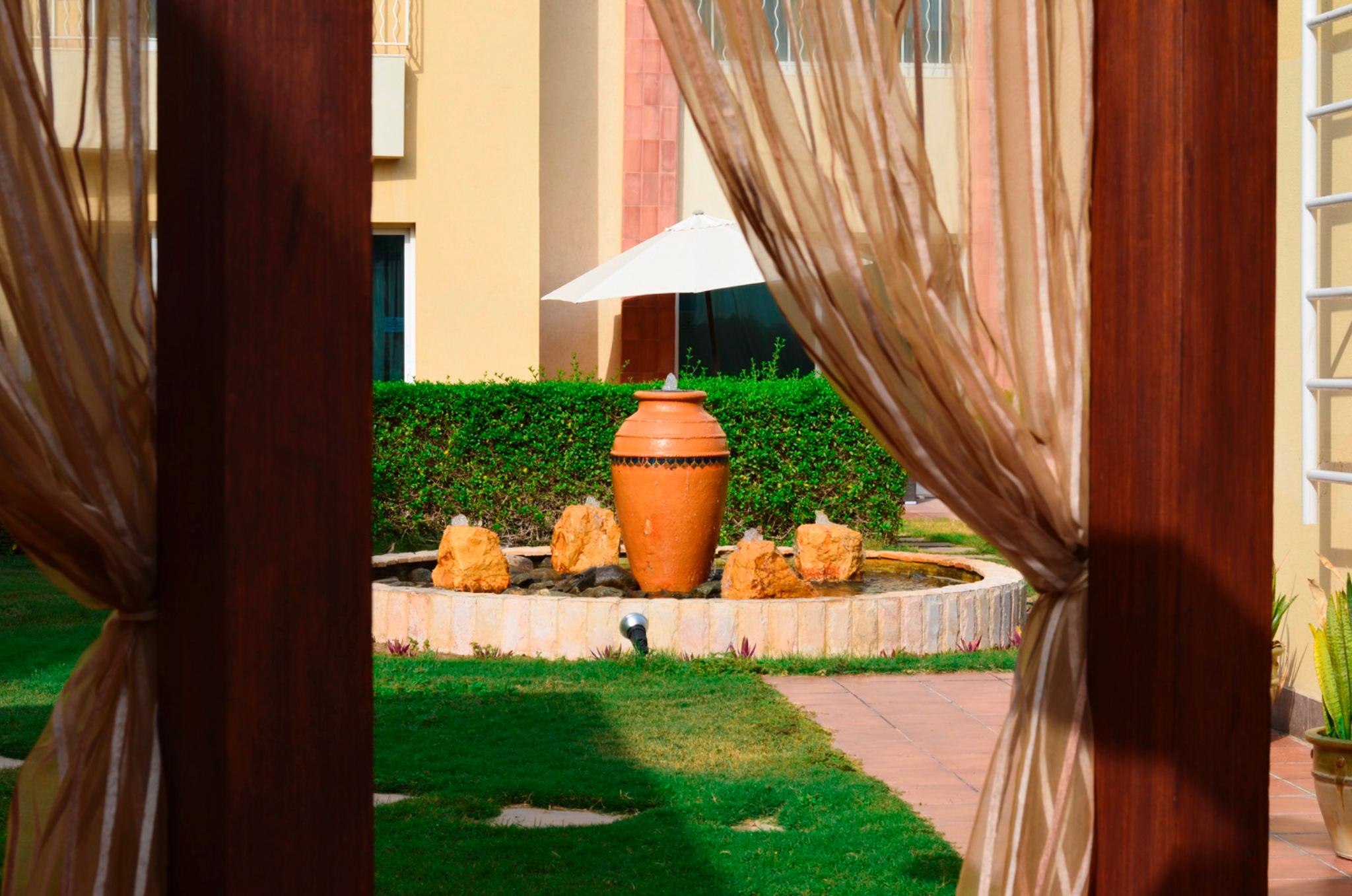hotel-thumb