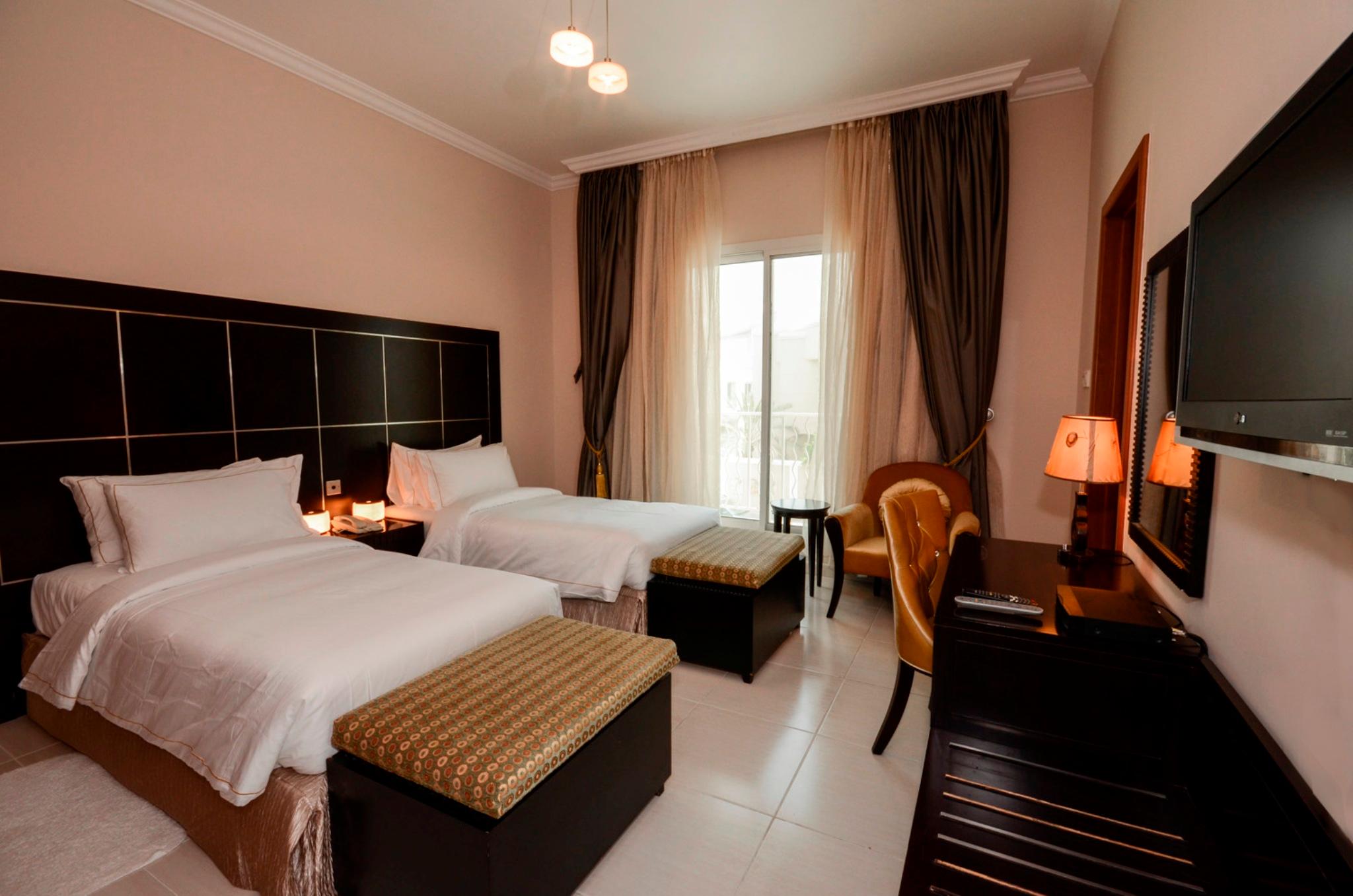 hotel-thumb