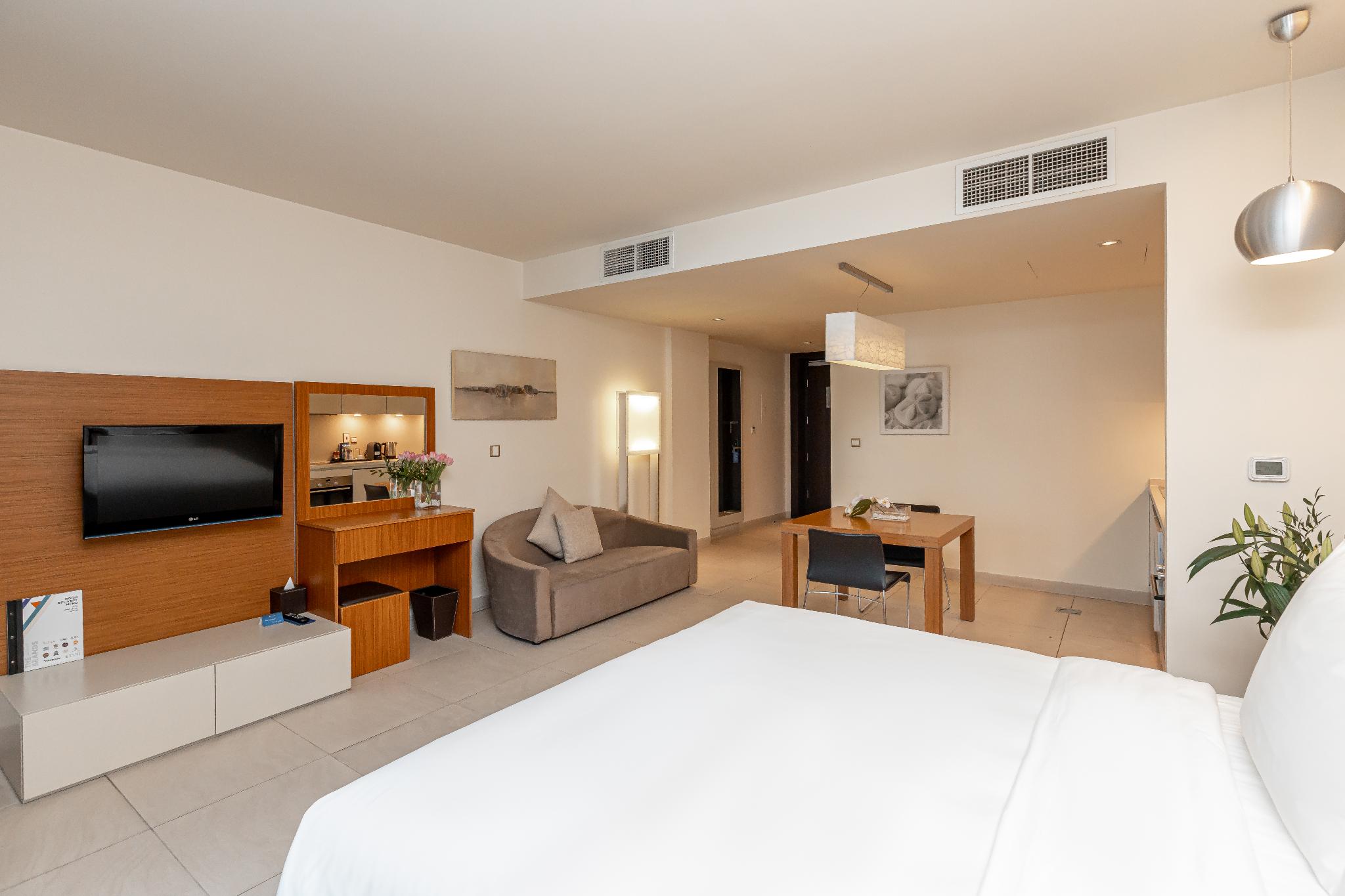 hotel-thumb