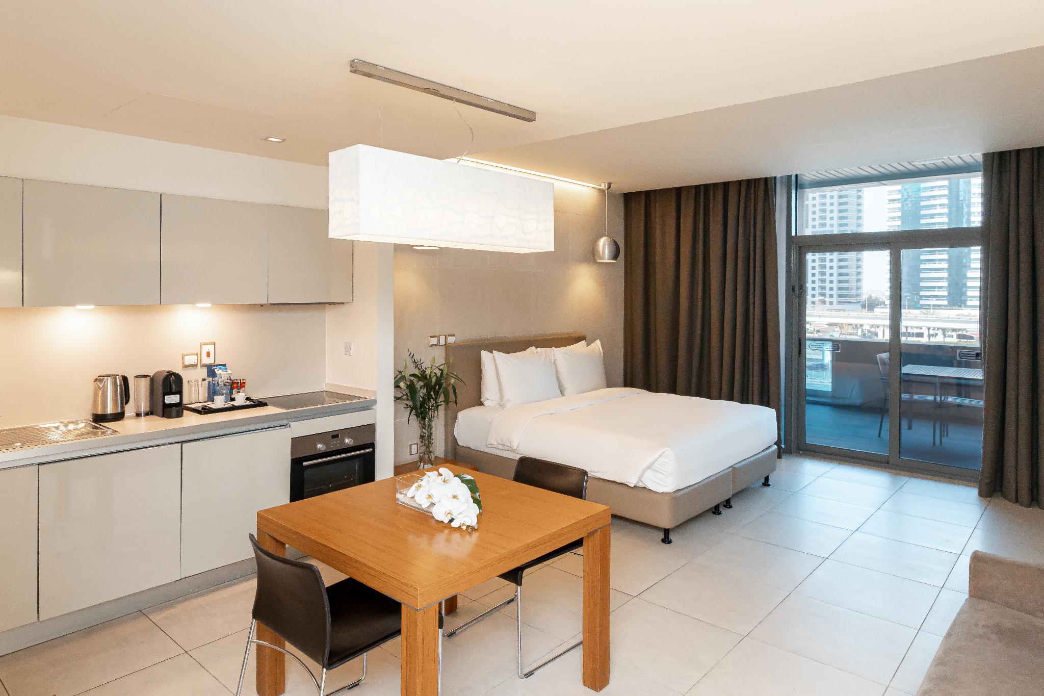 hotel-thumb