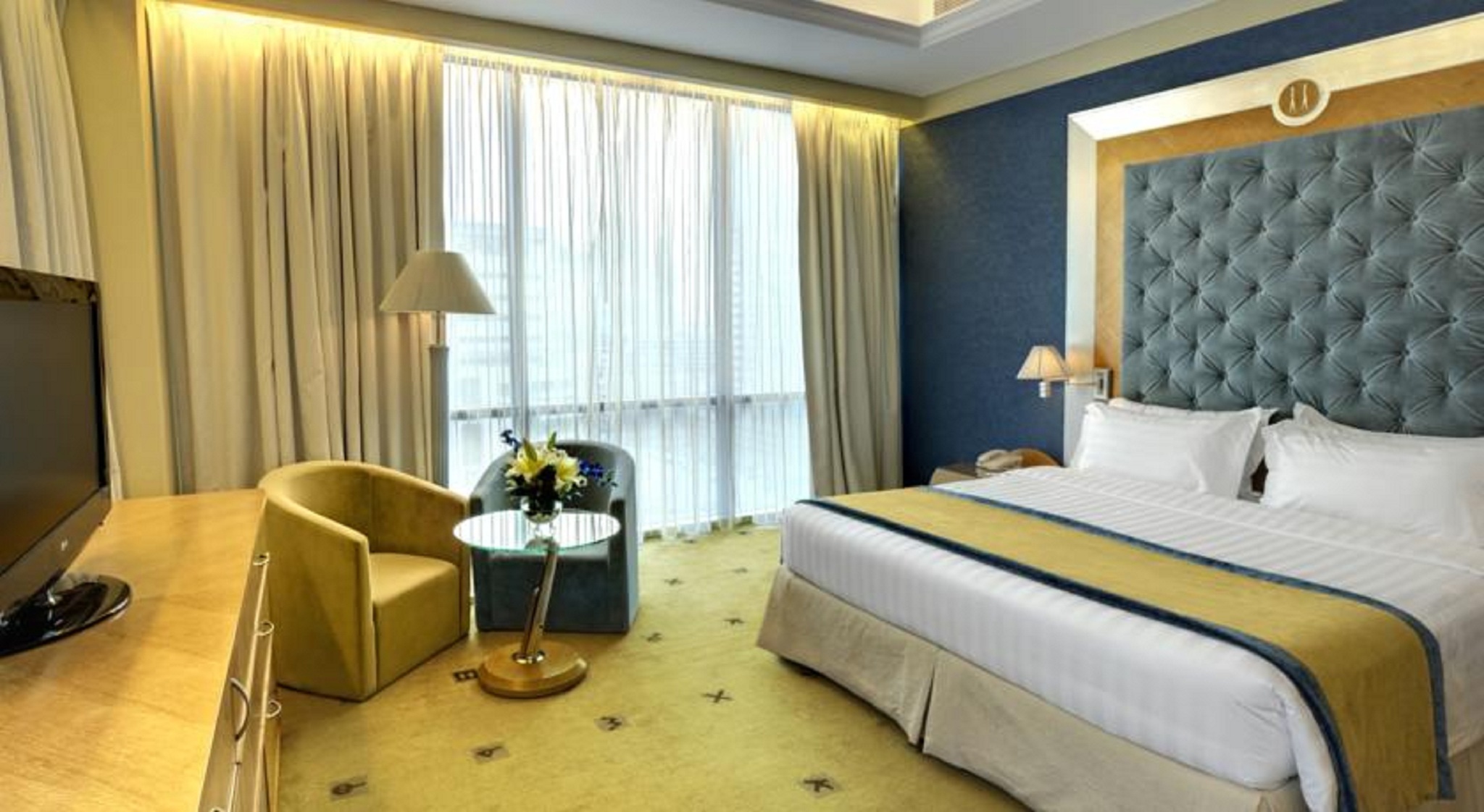 hotel-thumb