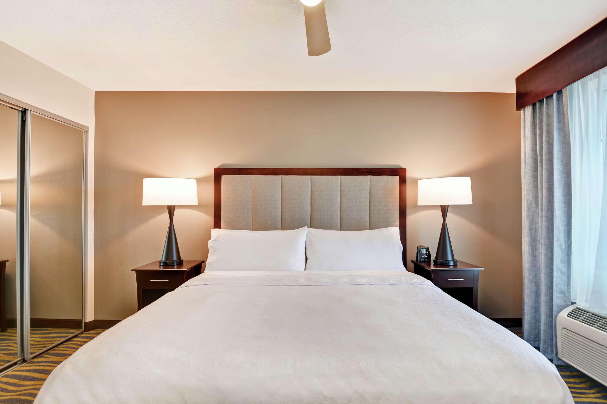 hotel-thumb