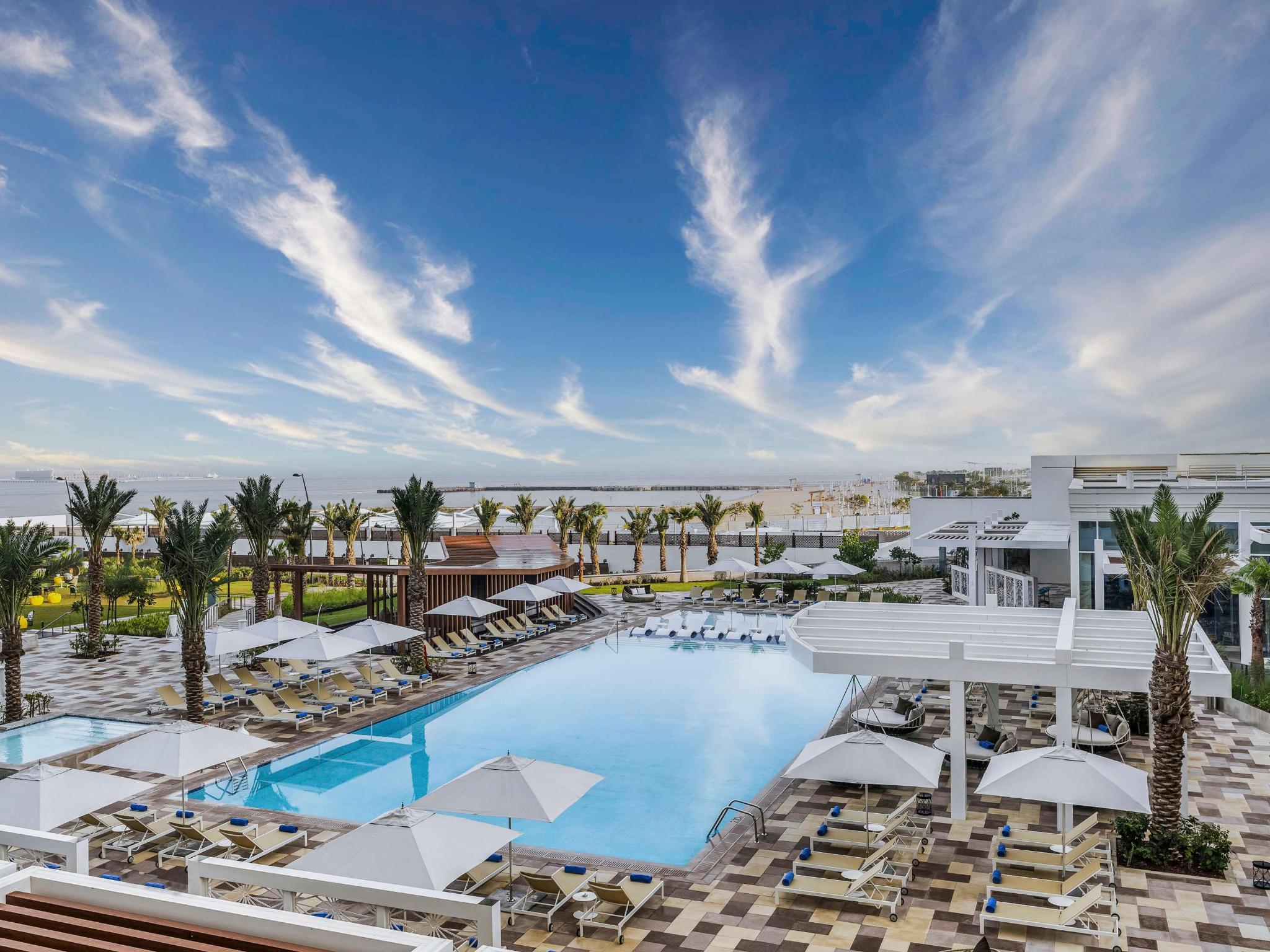 hotel-thumb