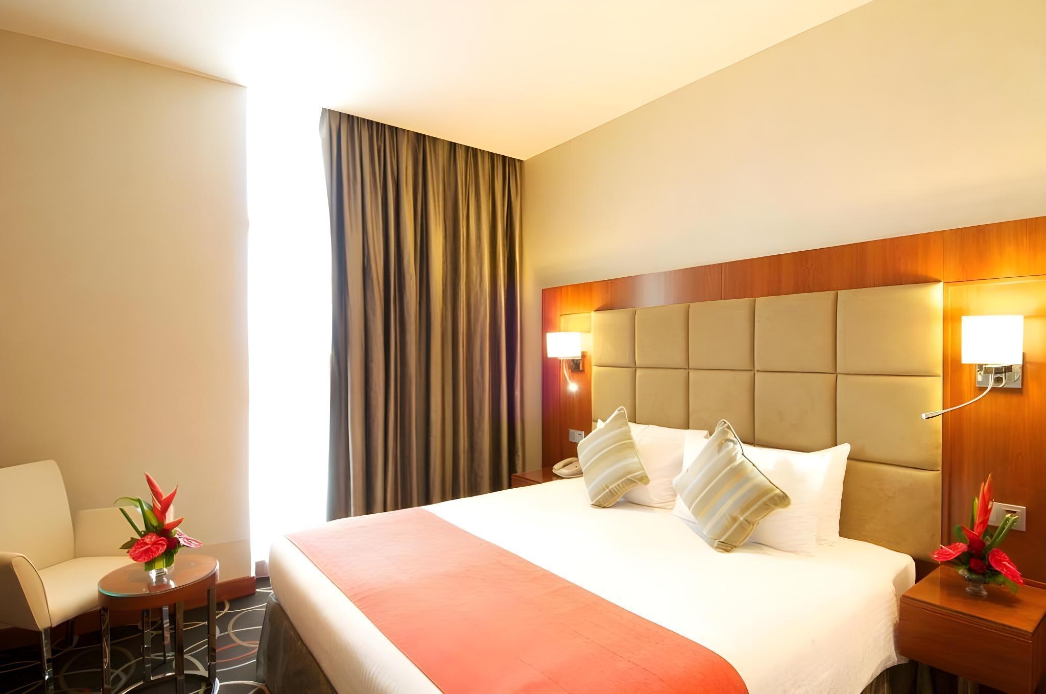hotel-thumb