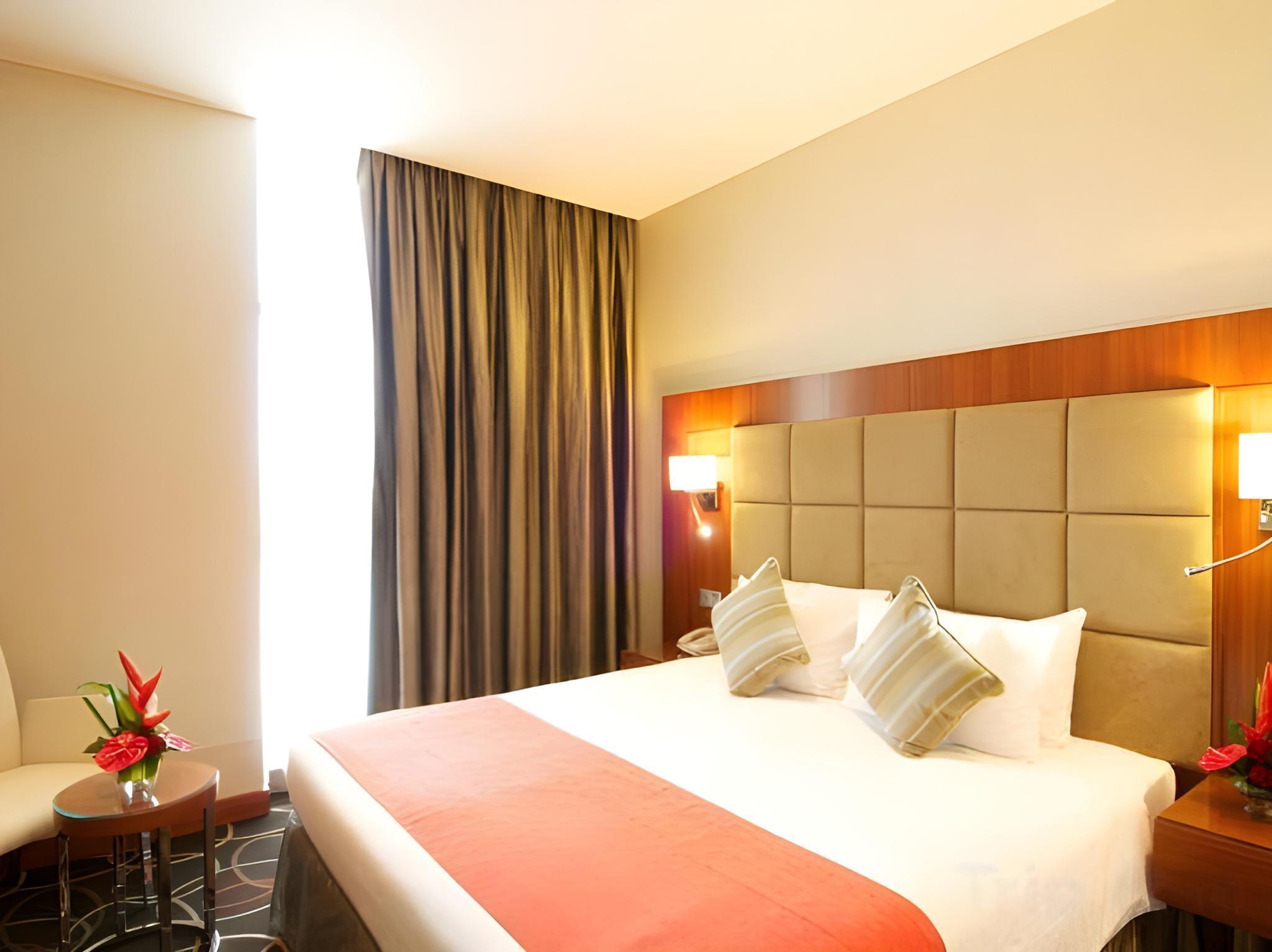 hotel-thumb