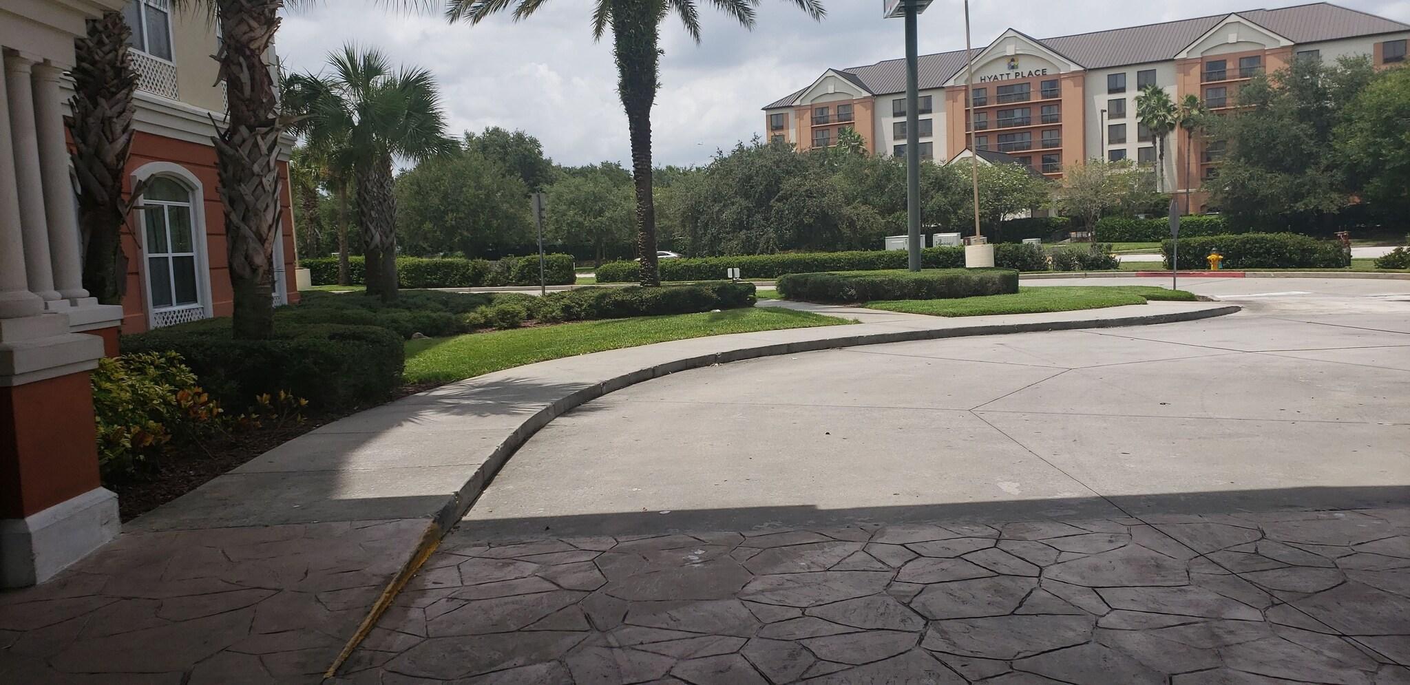 hotel-thumb