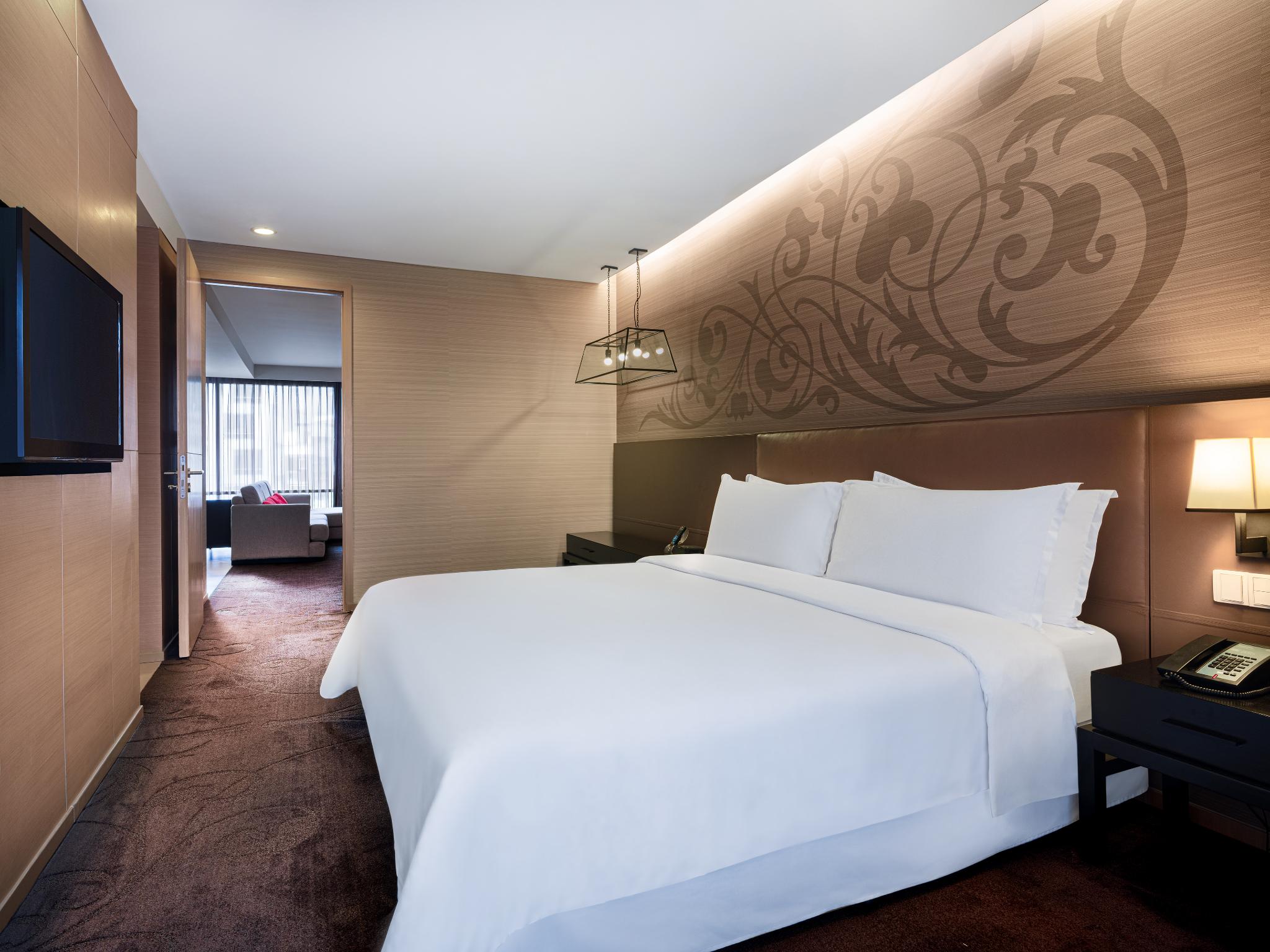 hotel-thumb