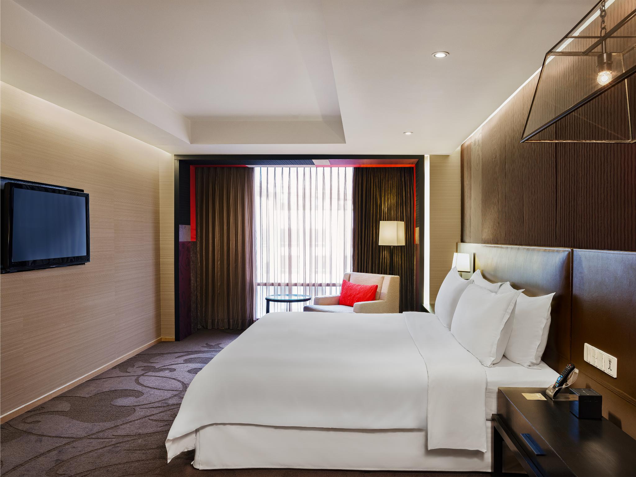 hotel-thumb