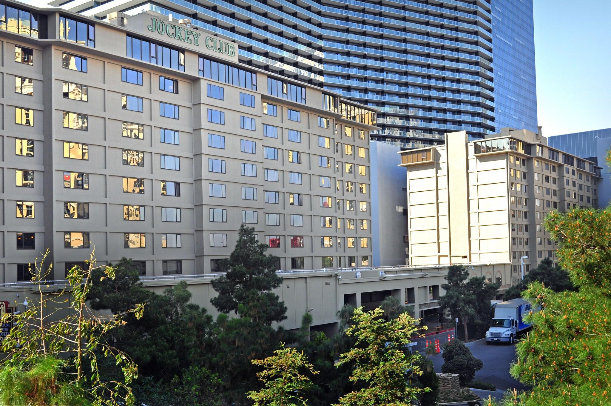 hotel-thumb