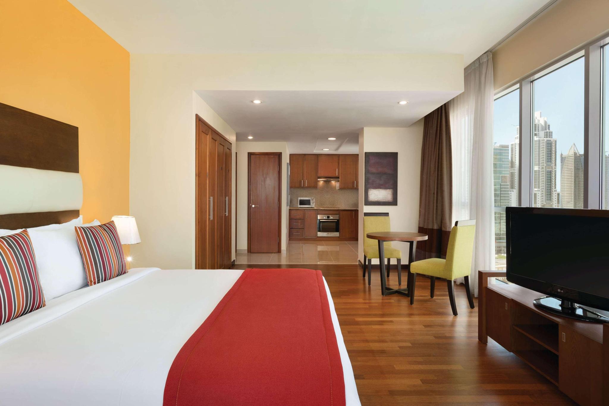 hotel-thumb