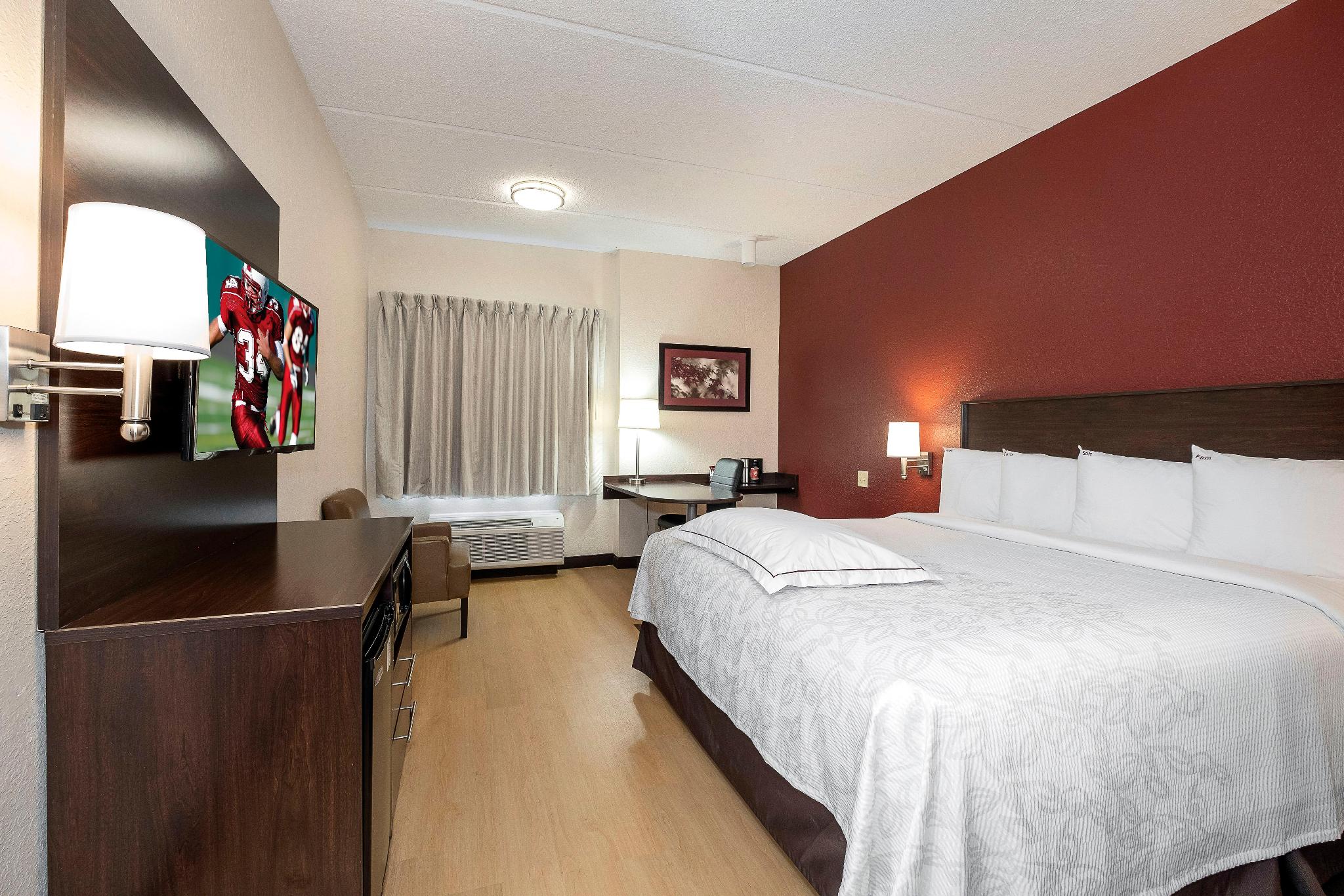 red roof inn jacksonville cruise port