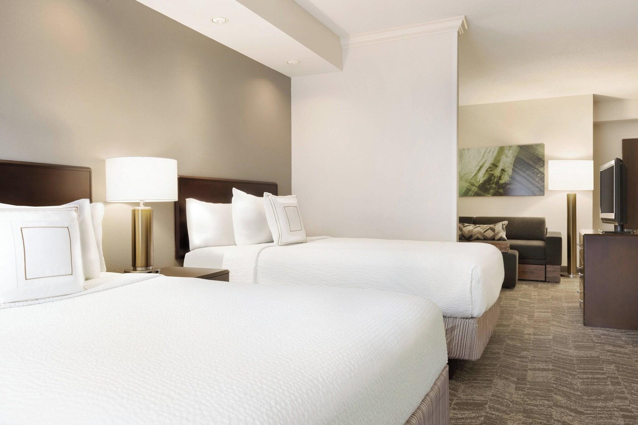 hotel-thumb