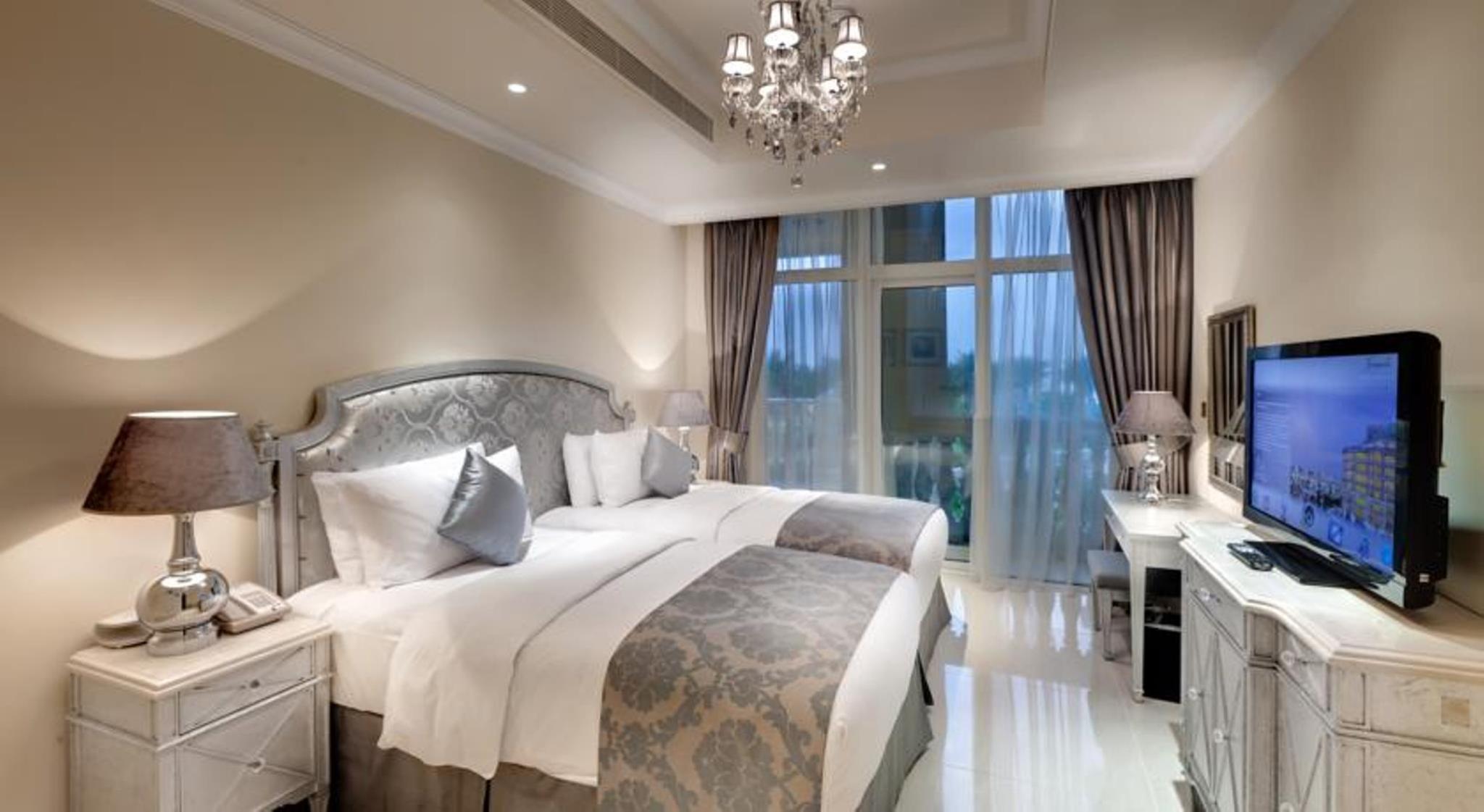 hotel-thumb