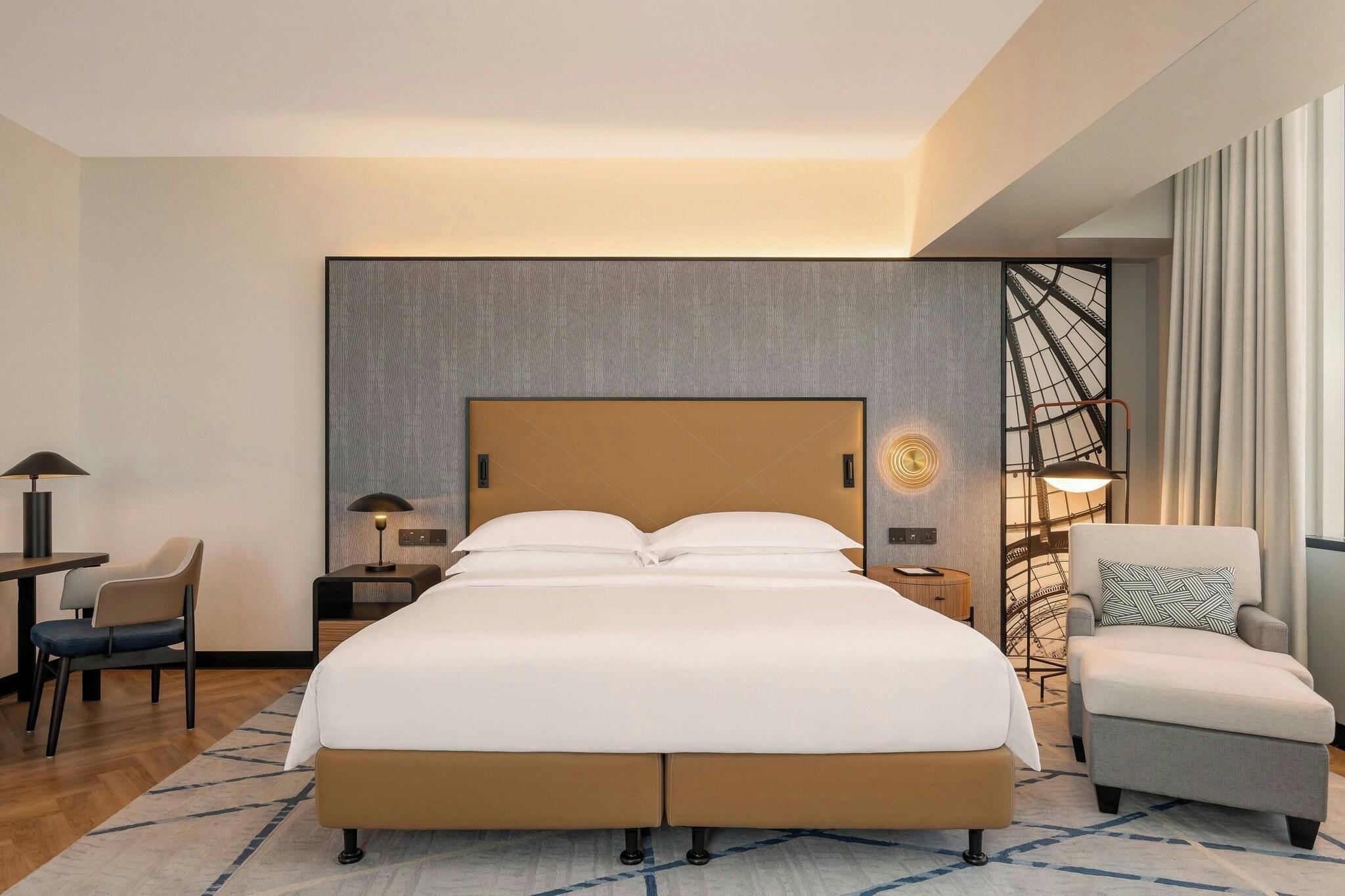 hotel-thumb