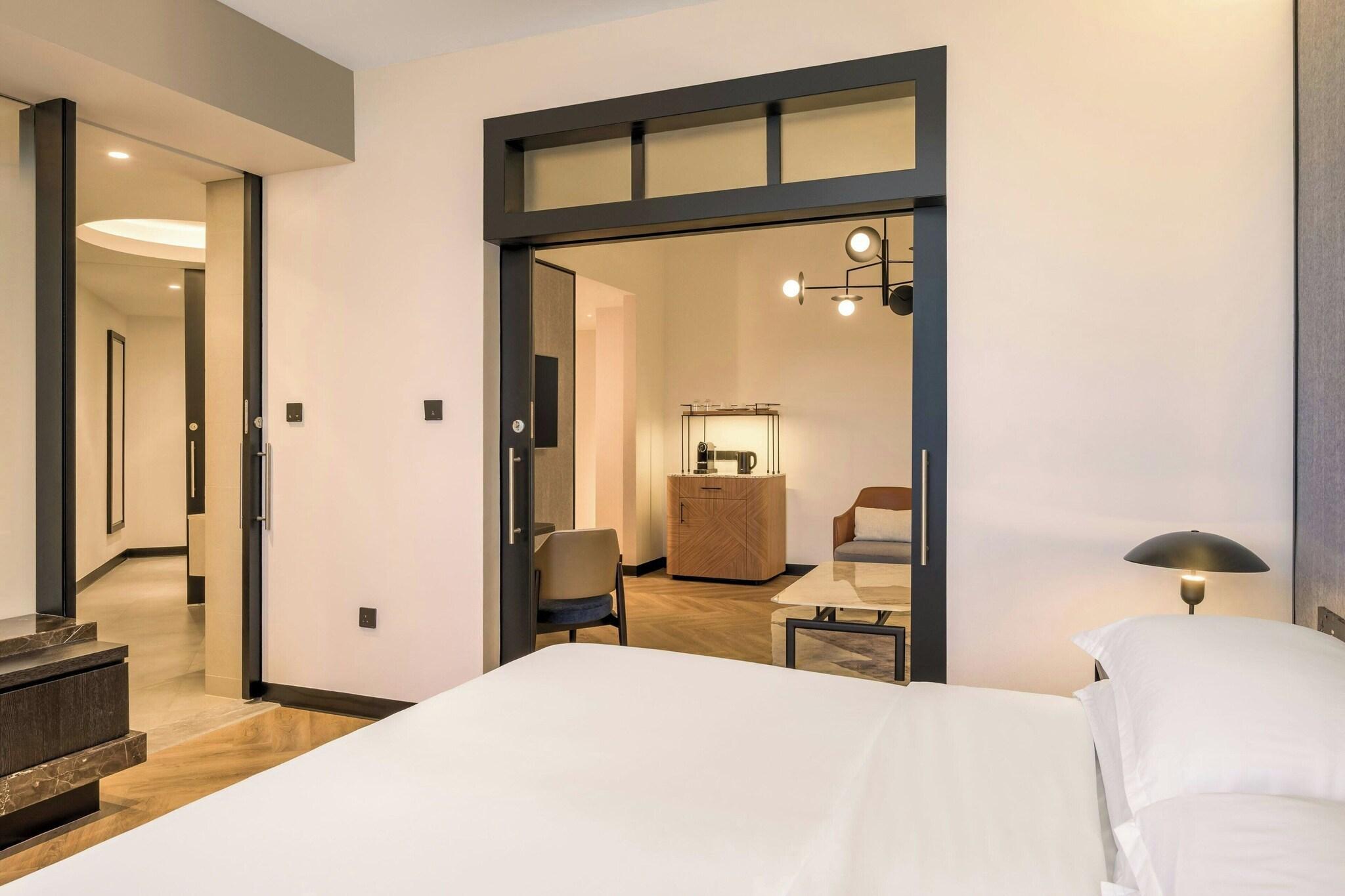 hotel-thumb