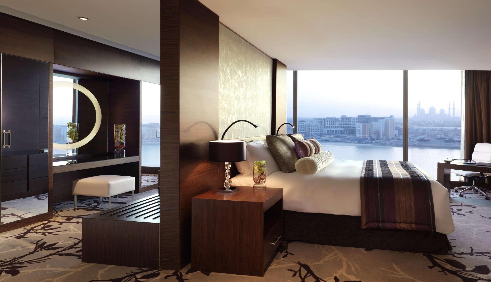 hotel-thumb