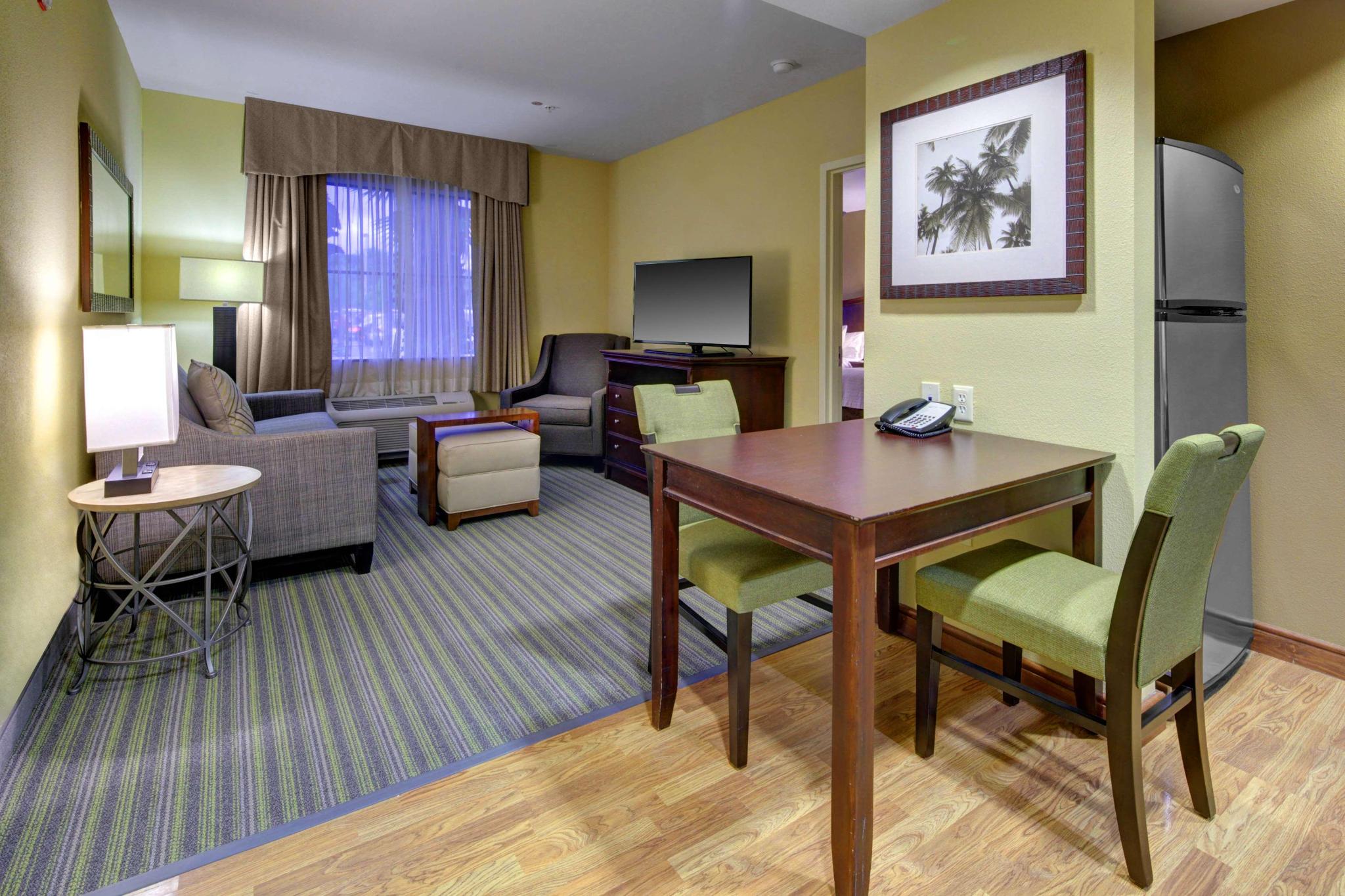 hotel-thumb