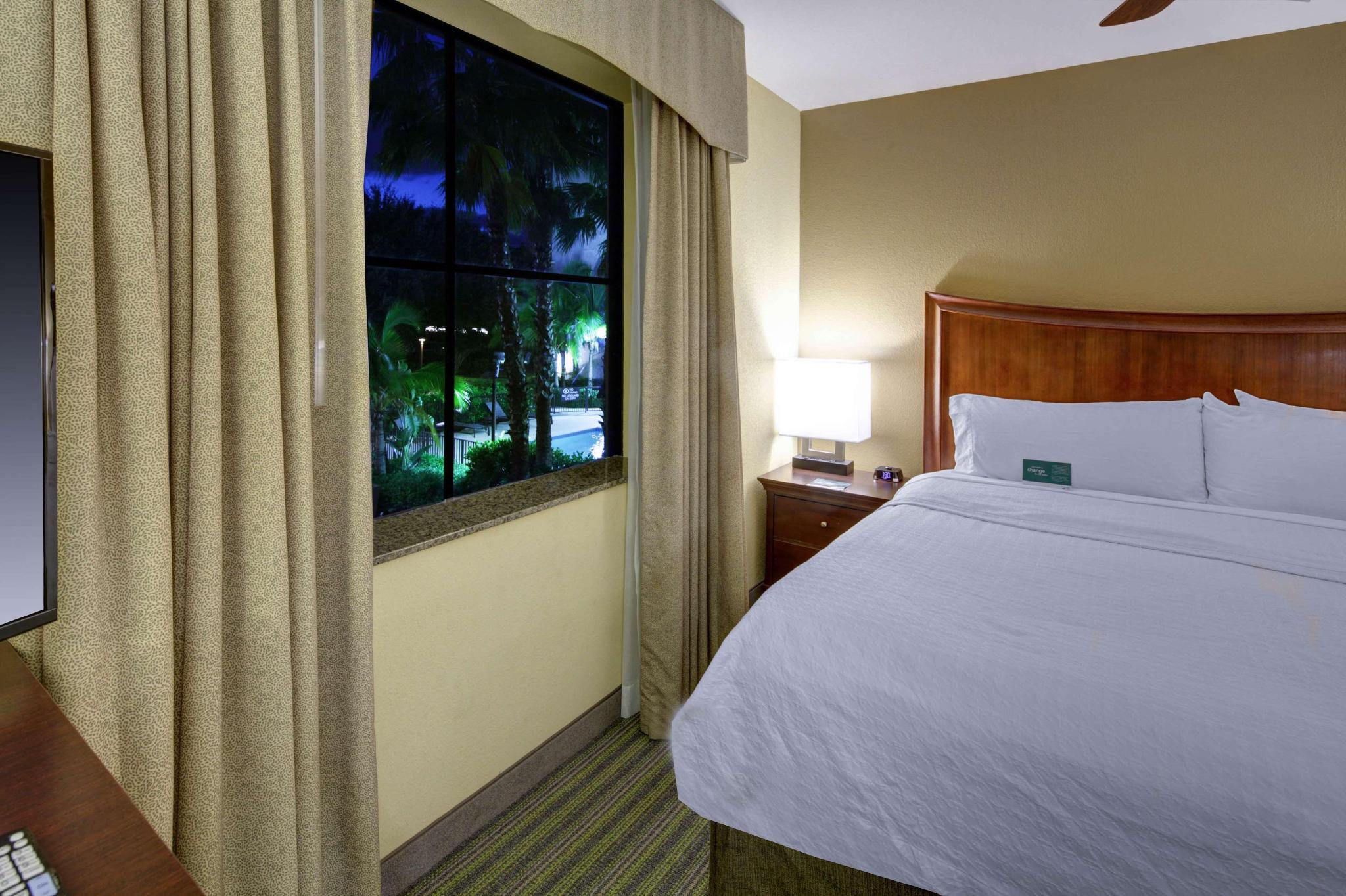 hotel-thumb