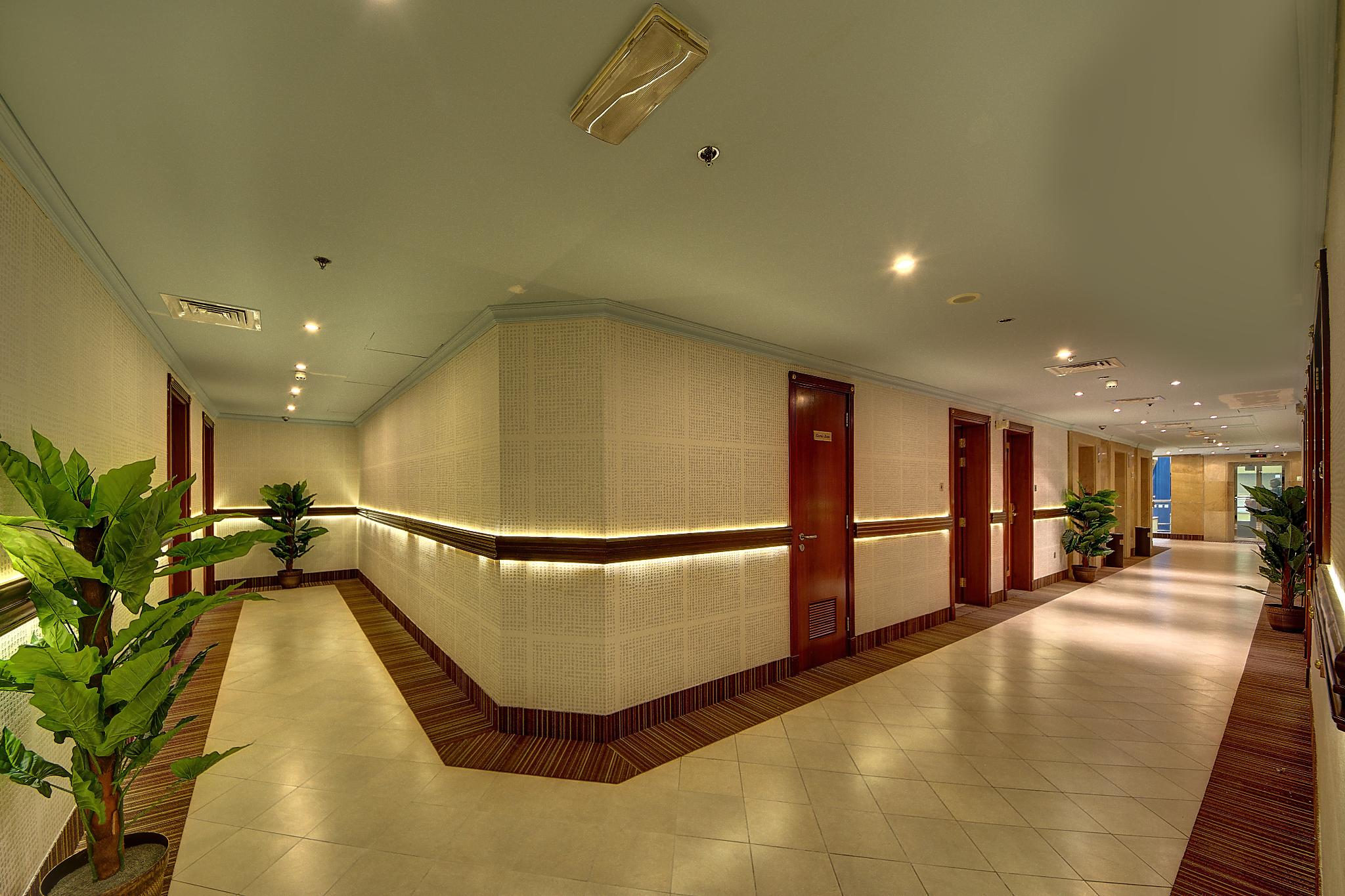 hotel-thumb