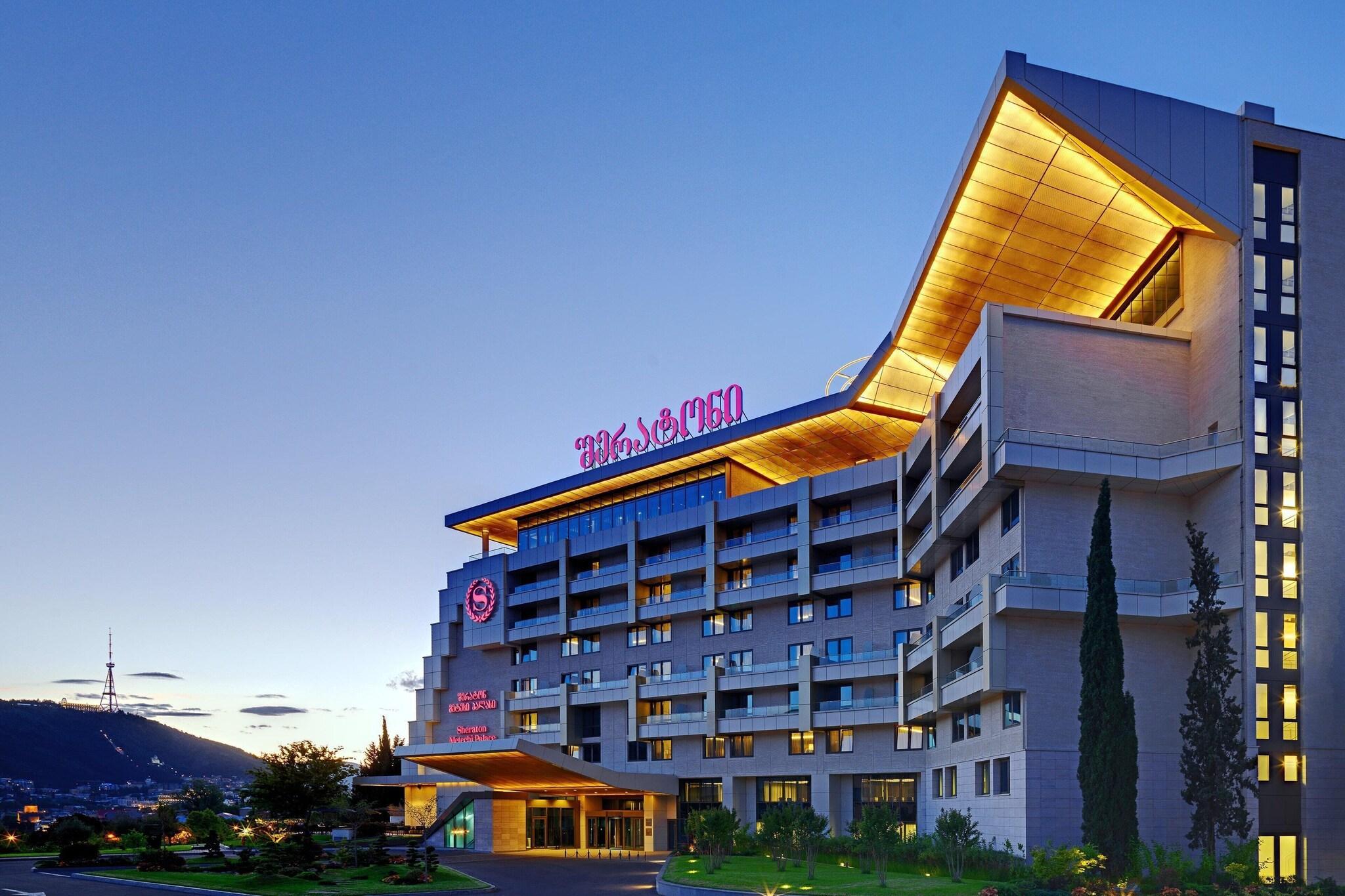 hotel-thumb