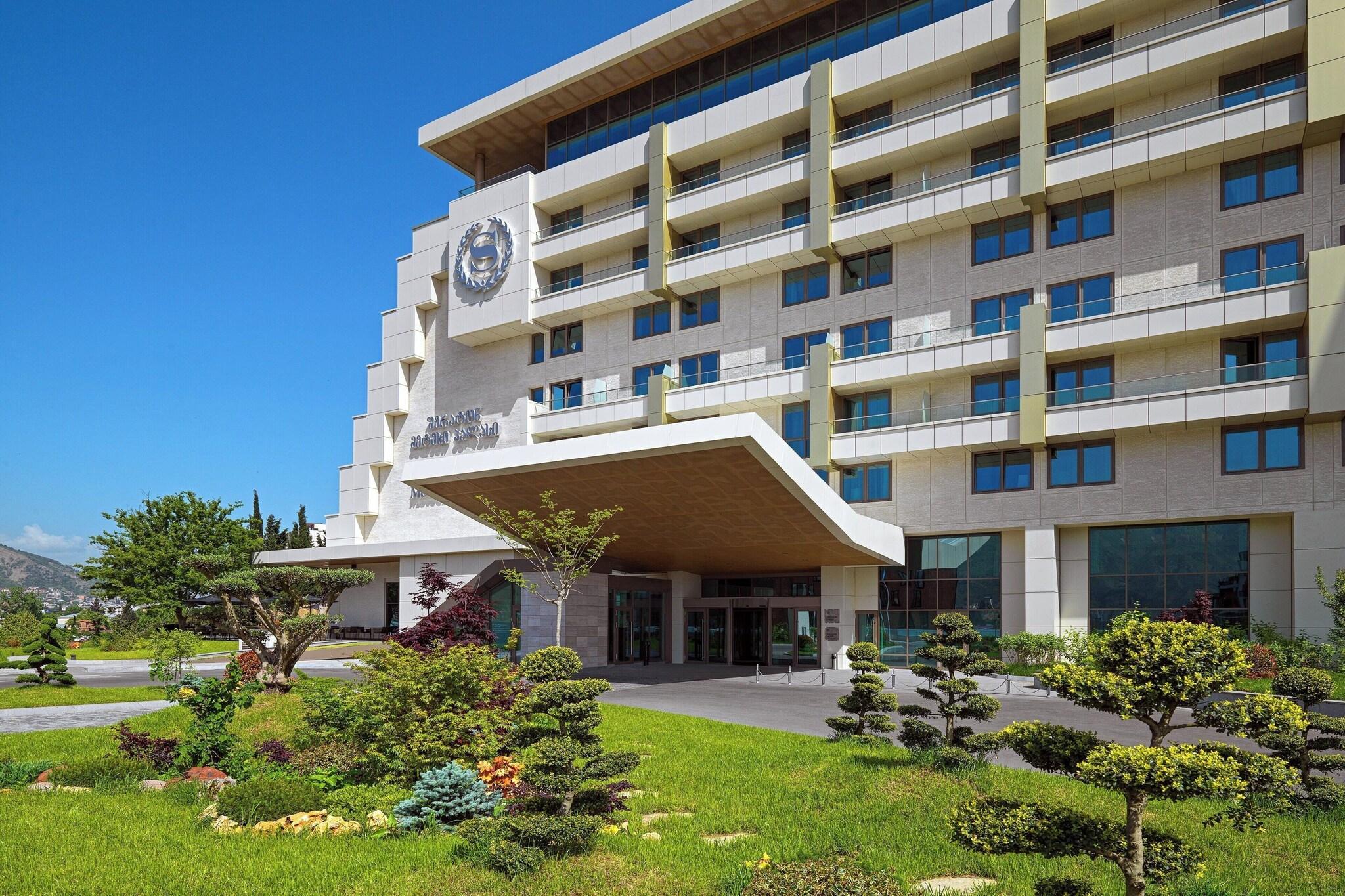 hotel-thumb