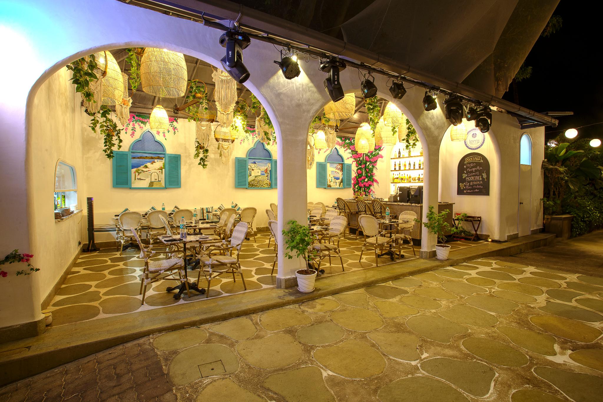 Ocean Palms - Hotel exterior and amenities